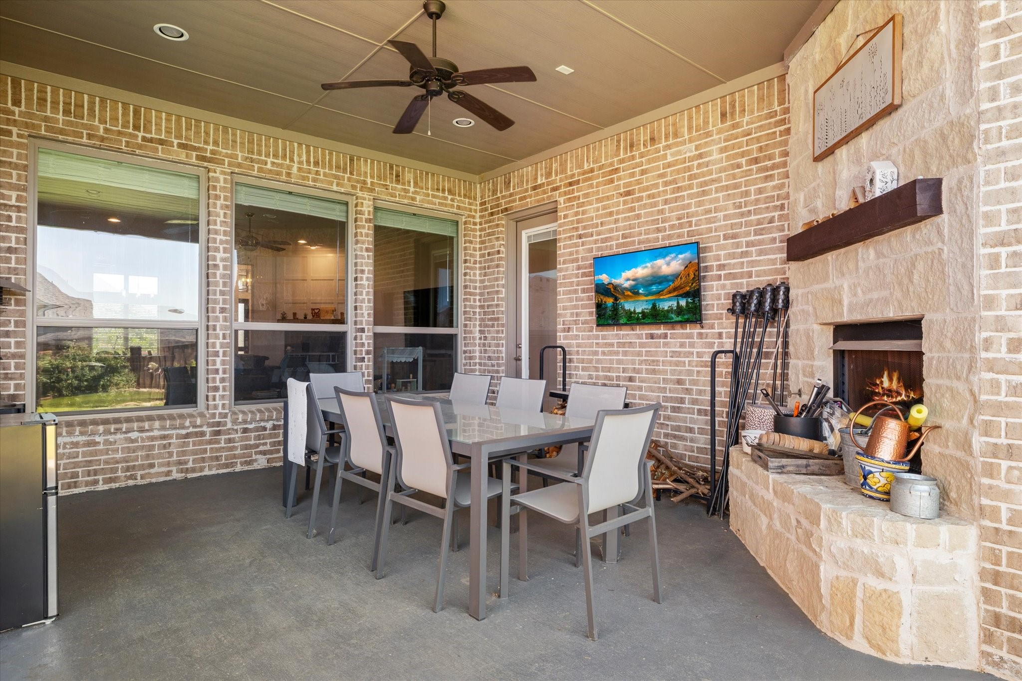 Prosper, Texas, 75078, United States, 4 Bedrooms Bedrooms, ,3 BathroomsBathrooms,Residential,For Sale,1903910