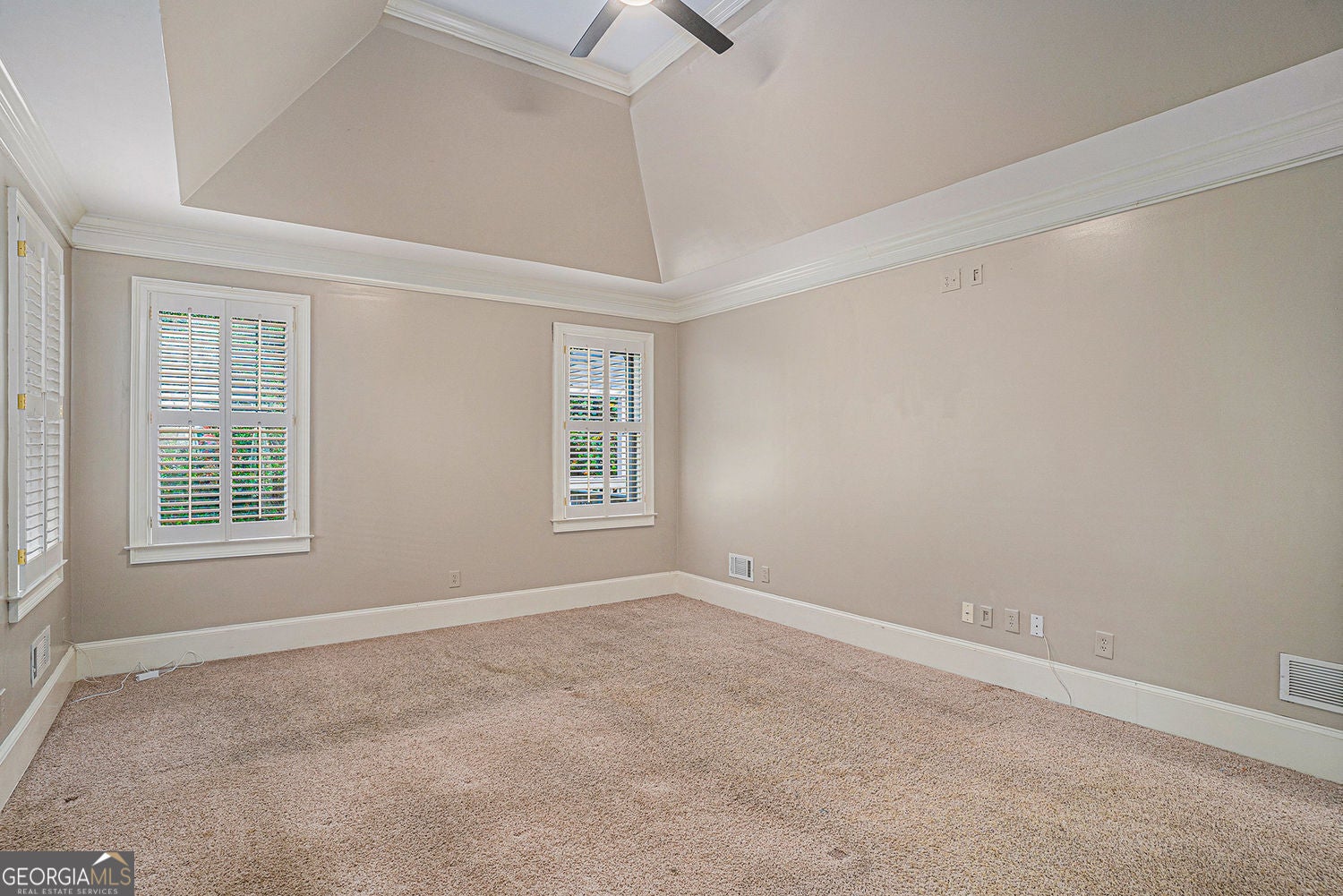 Covington, Georgia, 30014, United States, 5 Bedrooms Bedrooms, ,5 BathroomsBathrooms,Residential,For Sale,1953345