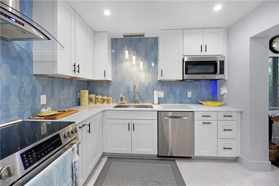 Cape Coral, Florida, 33904, United States, 3 Bedrooms Bedrooms, ,2 BathroomsBathrooms,Residential,For Sale,1995458