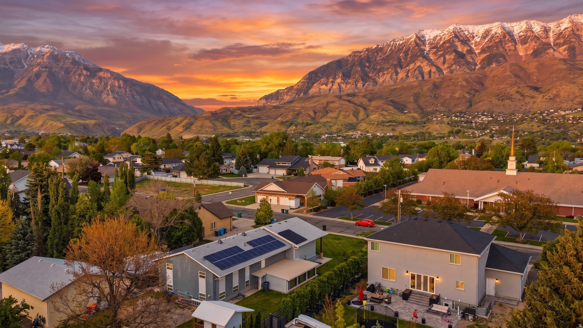 Orem, Utah, 84097, United States, 7 Bedrooms Bedrooms, ,3 BathroomsBathrooms,Residential,For Sale,1983193