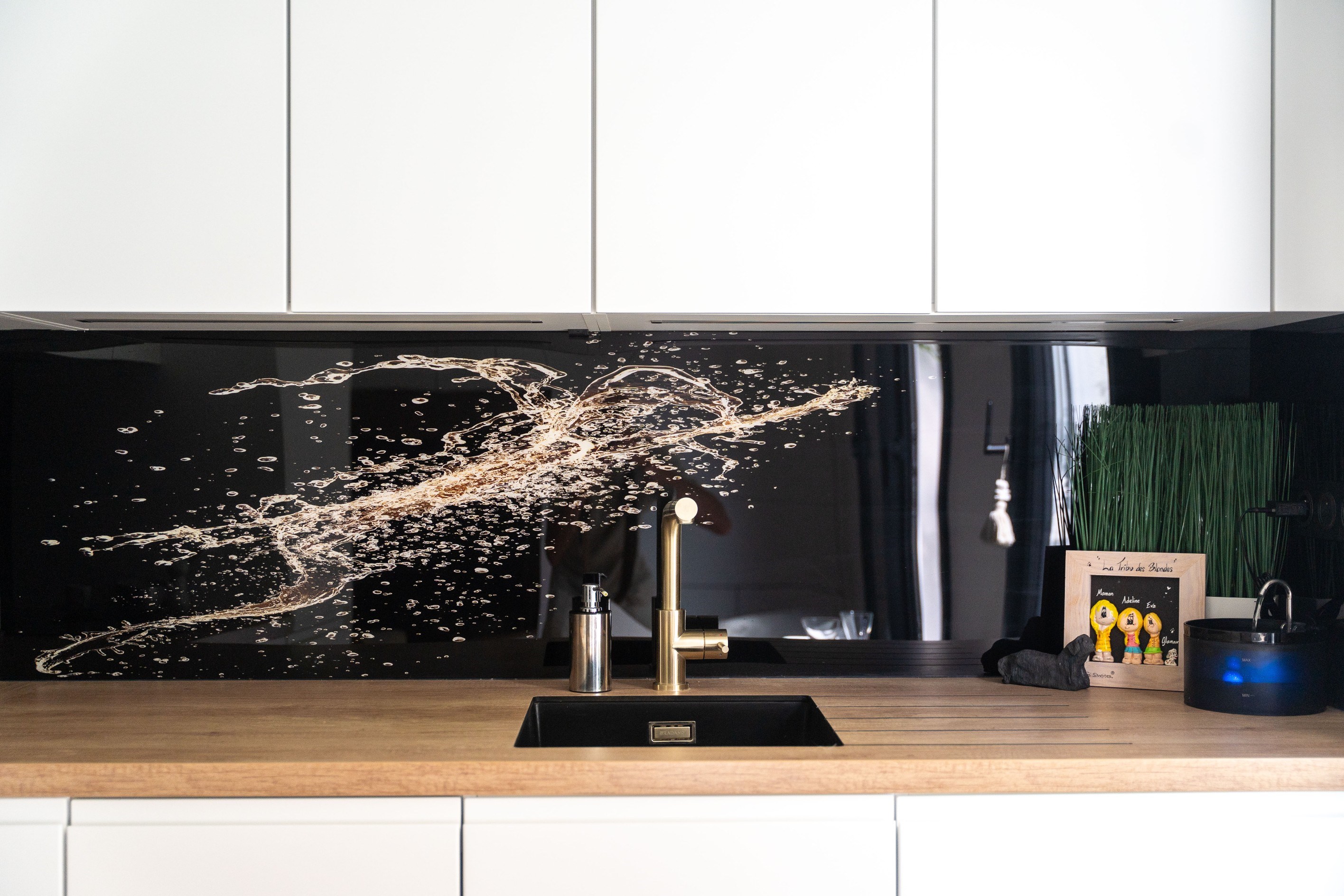  Fully renovated apartment with double garage - 物件實景