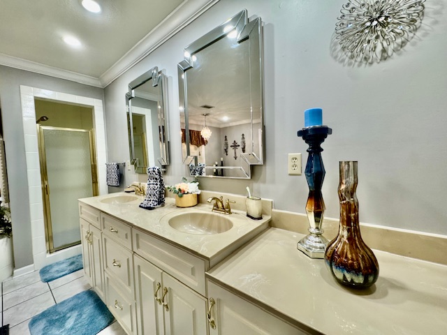 Paragould, Arkansas, 72450, United States, 5 Bedrooms Bedrooms, ,3 BathroomsBathrooms,Residential,For Sale,1955284