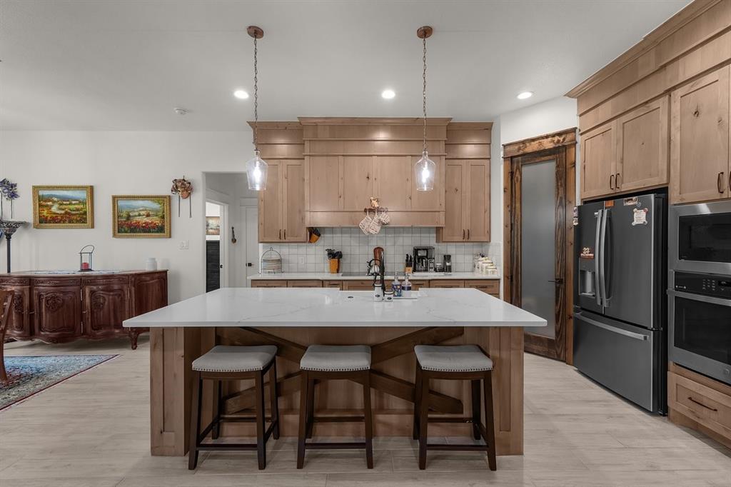 Springtown, Texas, 76082, United States, 3 Bedrooms Bedrooms, ,2 BathroomsBathrooms,Residential,For Sale,1943029