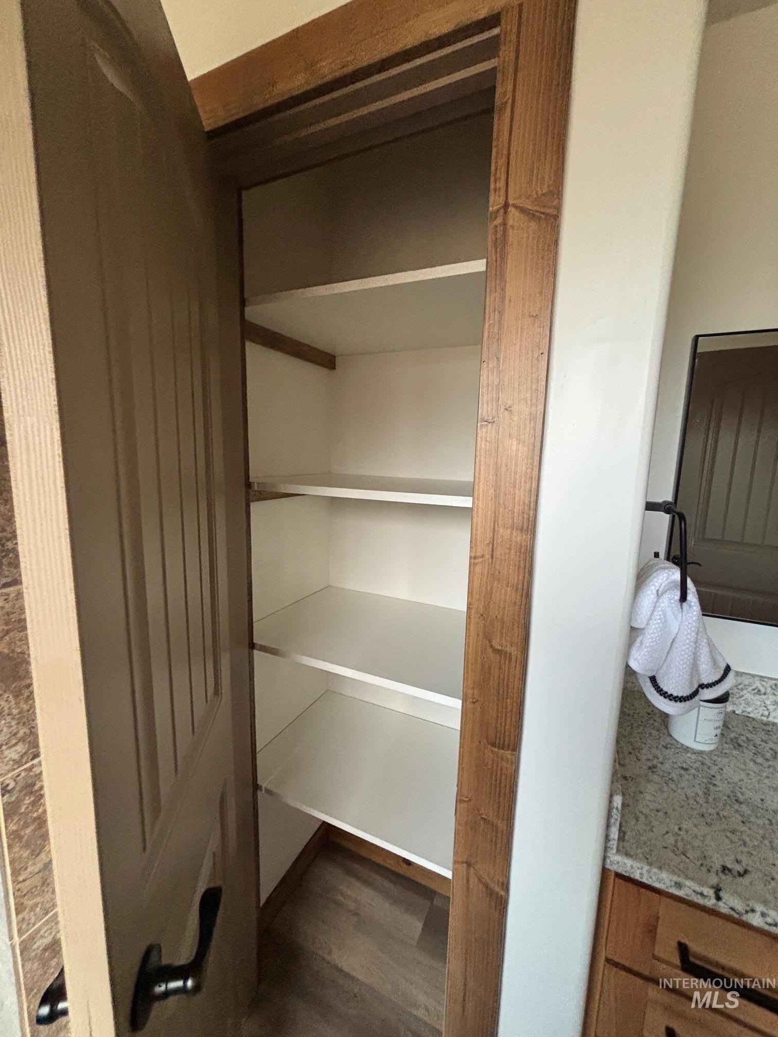 Lewiston, Idaho, 83501, United States, 3 Bedrooms Bedrooms, ,3 BathroomsBathrooms,Residential,For Sale,1976942