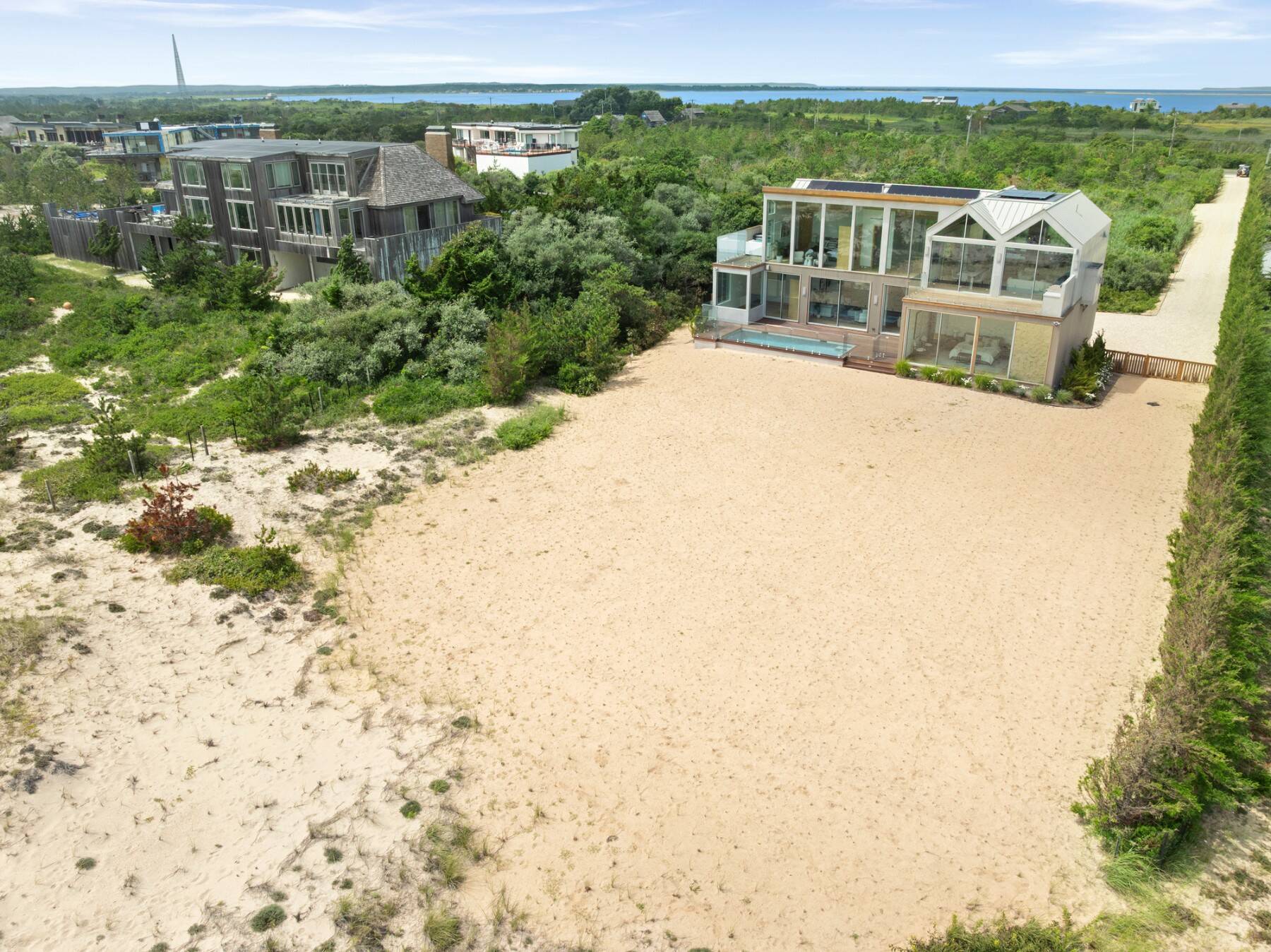  JUST FINISHED BRAND NEW MODERN OCEANFRONT w/ POOL - 物件實景