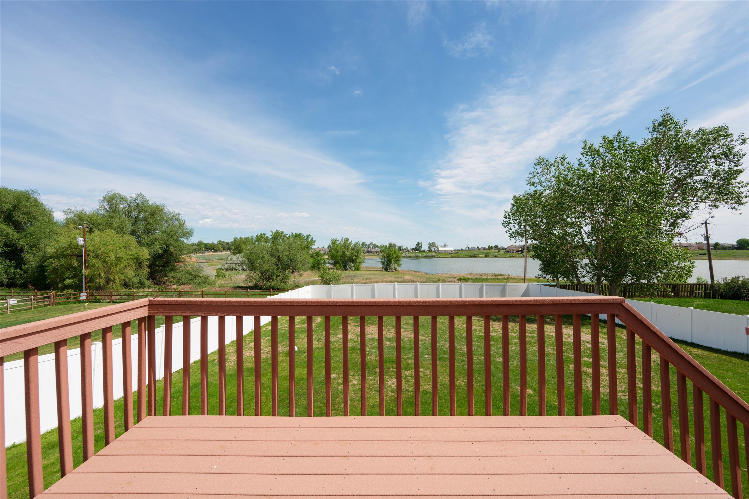  South Fort Collins Ranch Tucked Away on Beautiful Landscaped One-Third Acre Lot - 物件實景