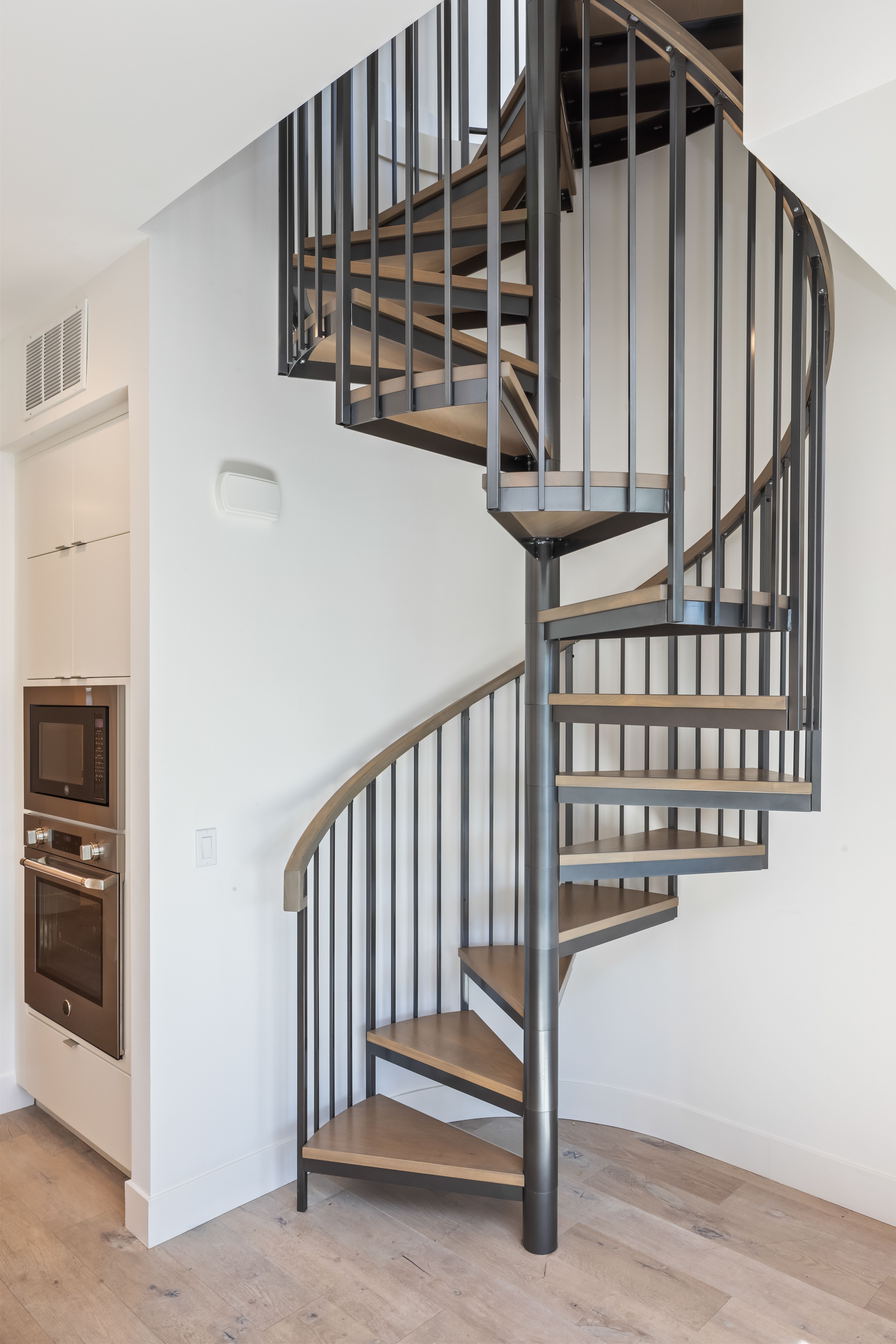  Penthouse Living Above Walnut Creek - 物件實景
