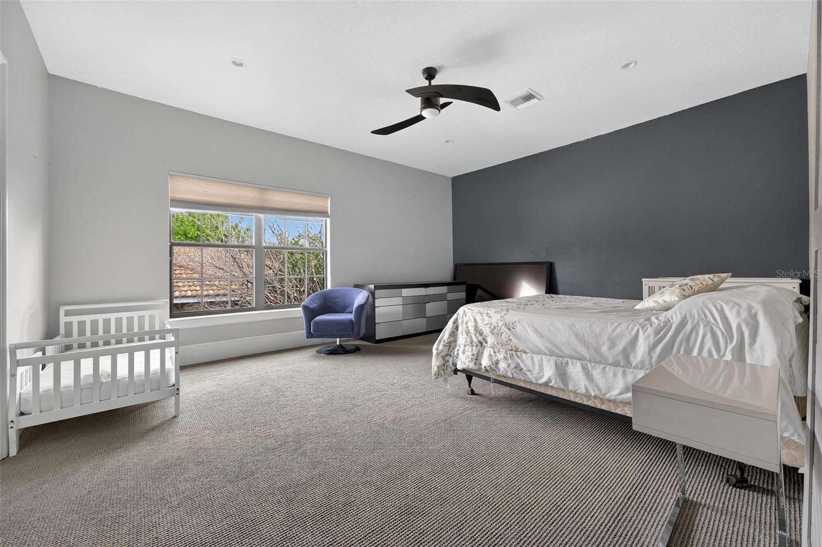 WINDERMERE, Florida, 34786, United States, 5 Bedrooms Bedrooms, ,5 BathroomsBathrooms,Residential,For Sale,1976046