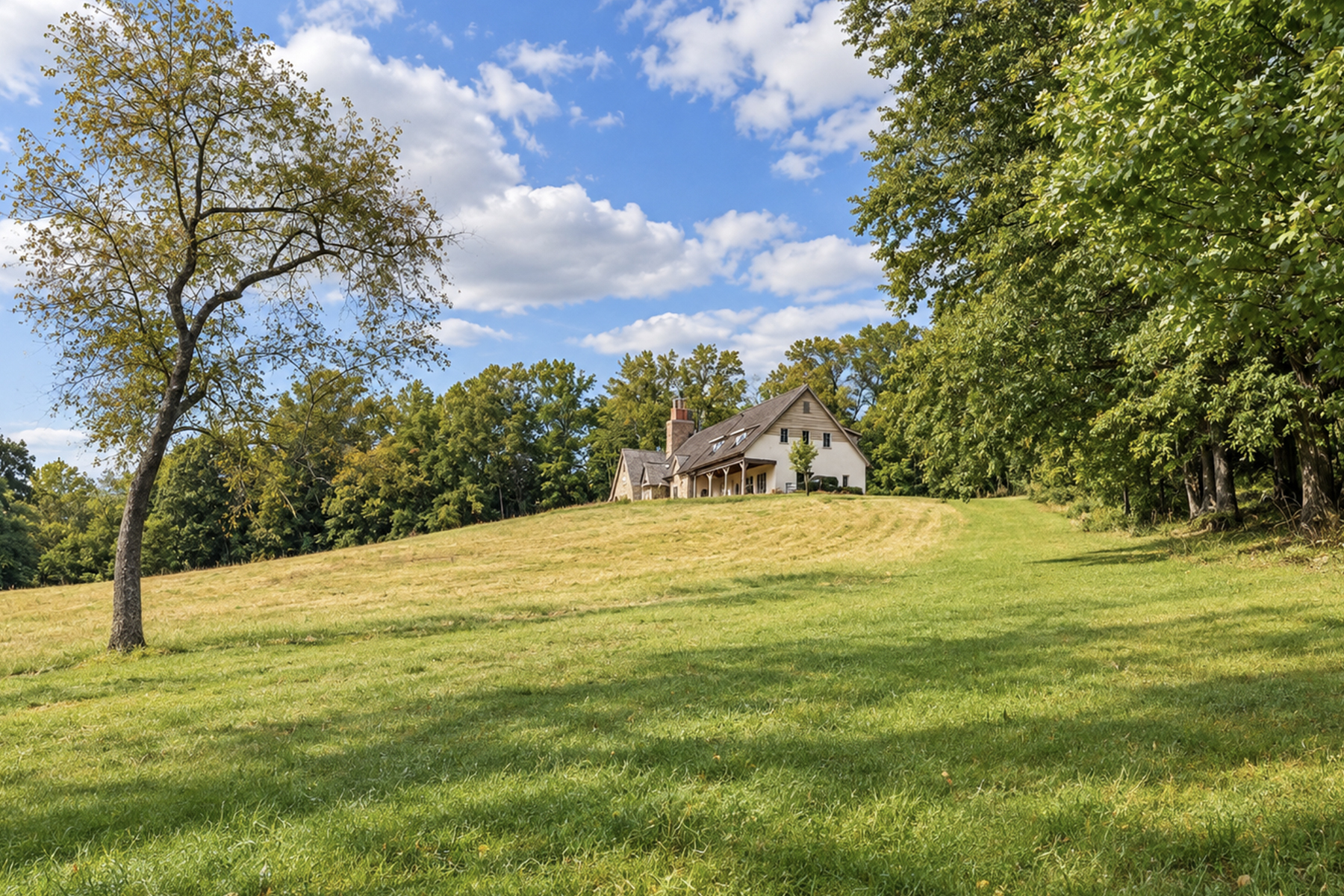  Secluded 82 Acre Farm Estate With Multiple Residences - 物件實景