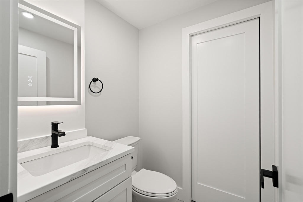 Boston, Massachusetts, 02125, United States, 2 Bedrooms Bedrooms, ,3 BathroomsBathrooms,Residential,For Sale,1995949