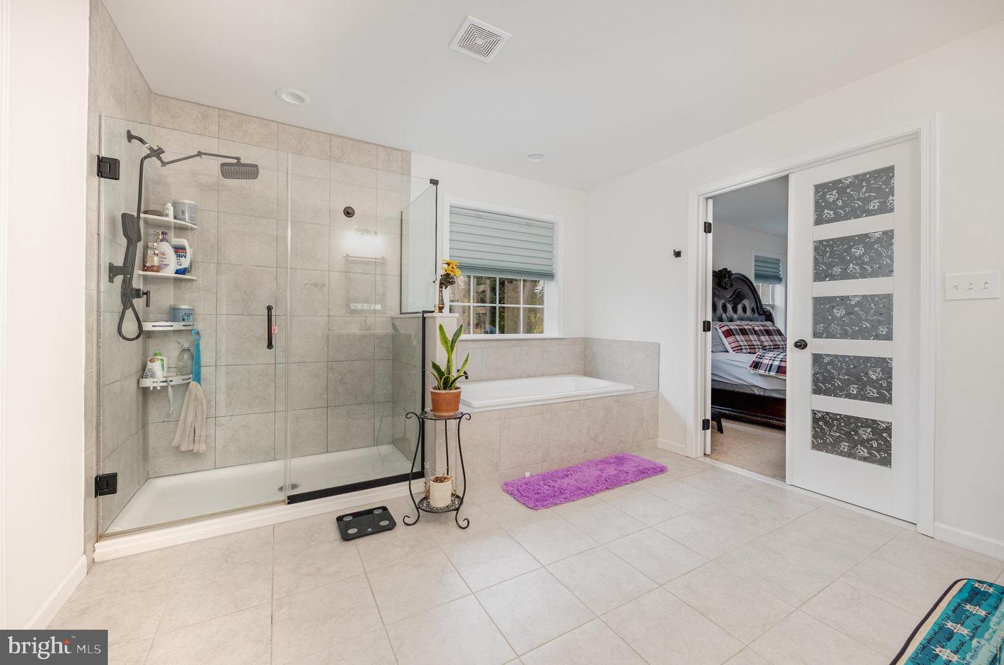 Mechanicsburg, Pennsylvania, 17055, United States, 5 Bedrooms Bedrooms, ,4 BathroomsBathrooms,Residential,For Sale,1991830