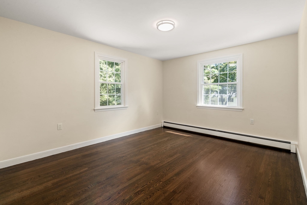 Reading, Massachusetts, 01867, United States, 5 Bedrooms Bedrooms, ,3 BathroomsBathrooms,Residential,For Sale,1951022