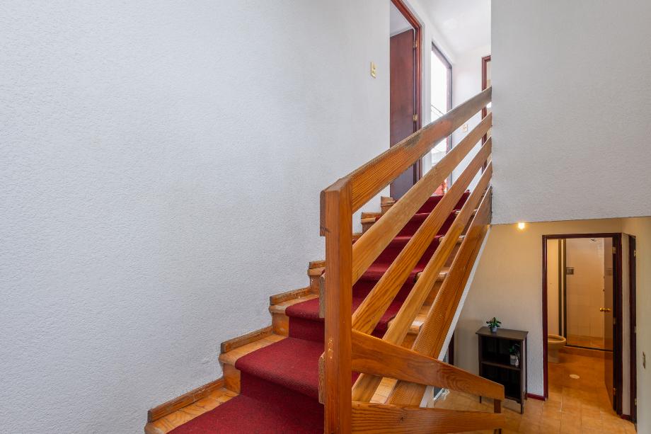 Álvaro Obregón, Ciudad de México, 01700, Mexico, 4 Bedrooms Bedrooms, ,3 BathroomsBathrooms,Residential,For Sale,1729158