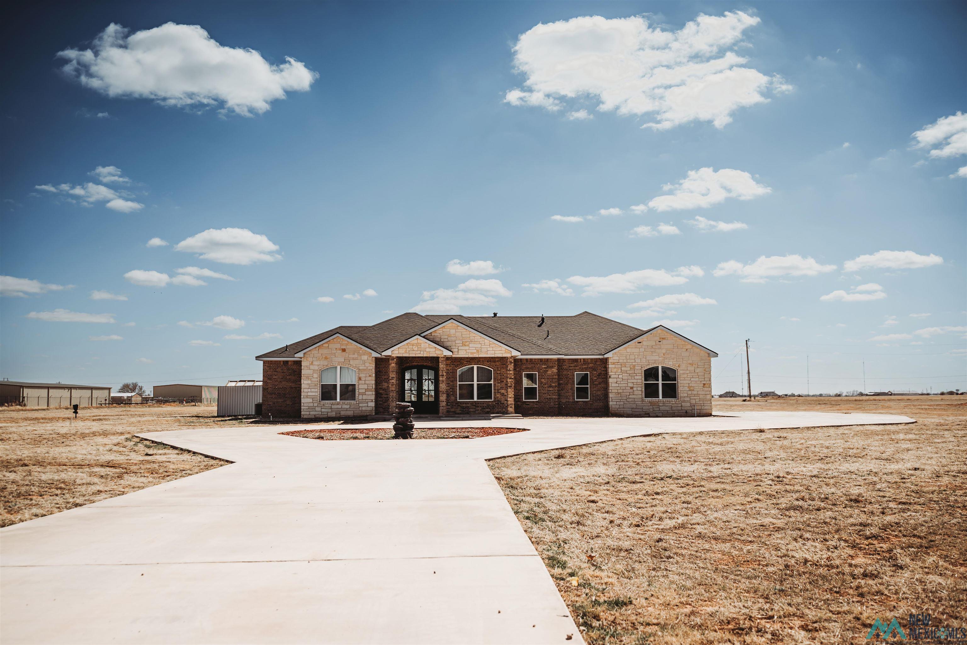 1017 Tall Grass Lane, Clovis, New Mexico, 88101, United States, 3 Bedrooms Bedrooms, ,3 BathroomsBathrooms,Residential,For Sale,1017 Tall Grass Lane,1639803