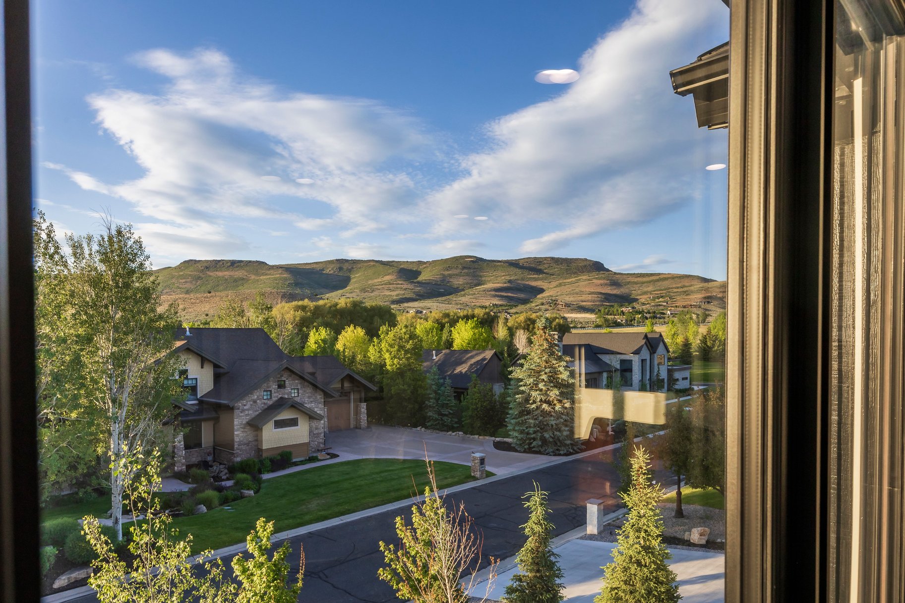  Nearly New Luxury Home with ADU, Views & Chef