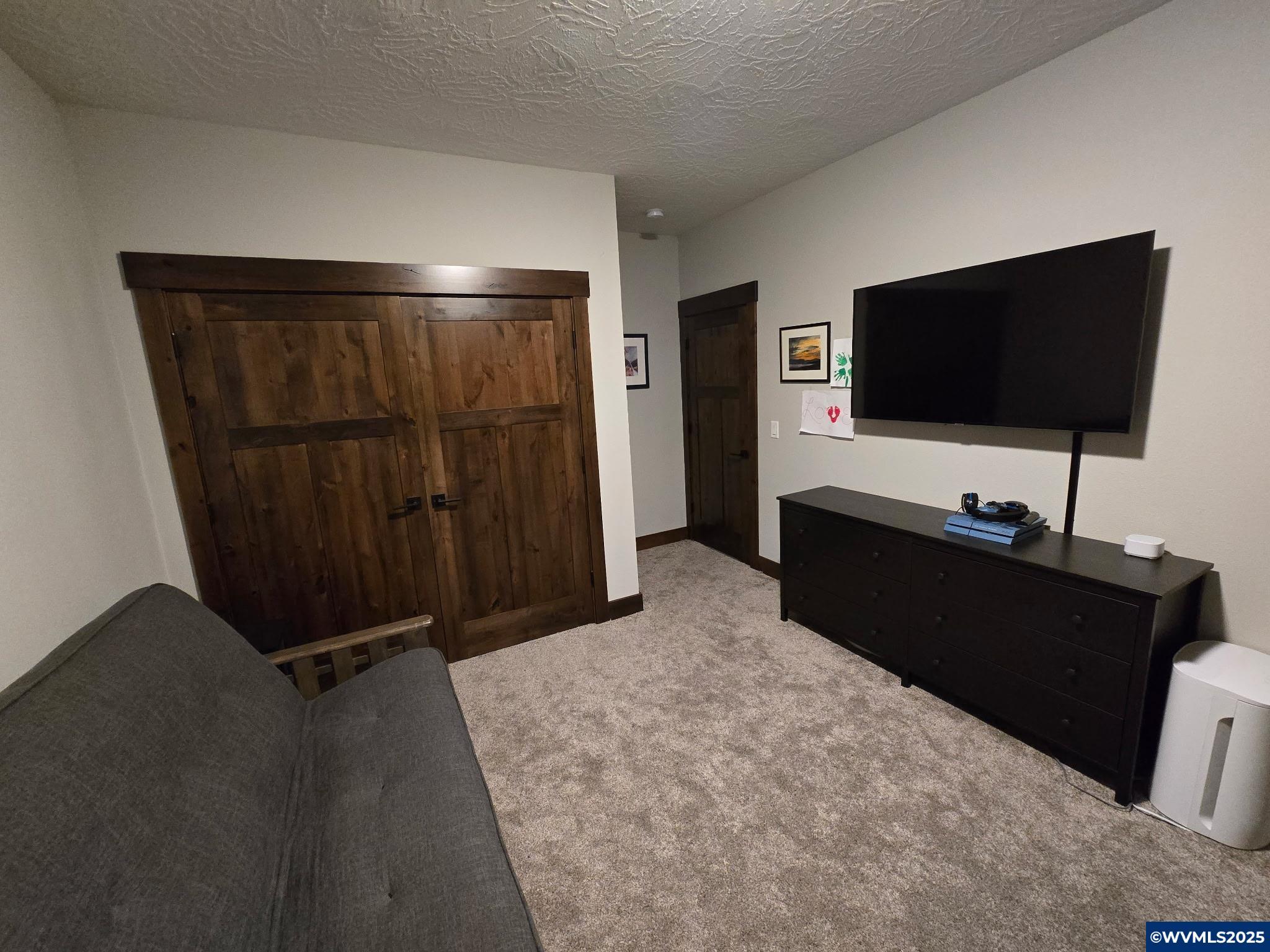 Mill City, Oregon, 97360, United States, 3 Bedrooms Bedrooms, ,2 BathroomsBathrooms,Residential,For Sale,1820943