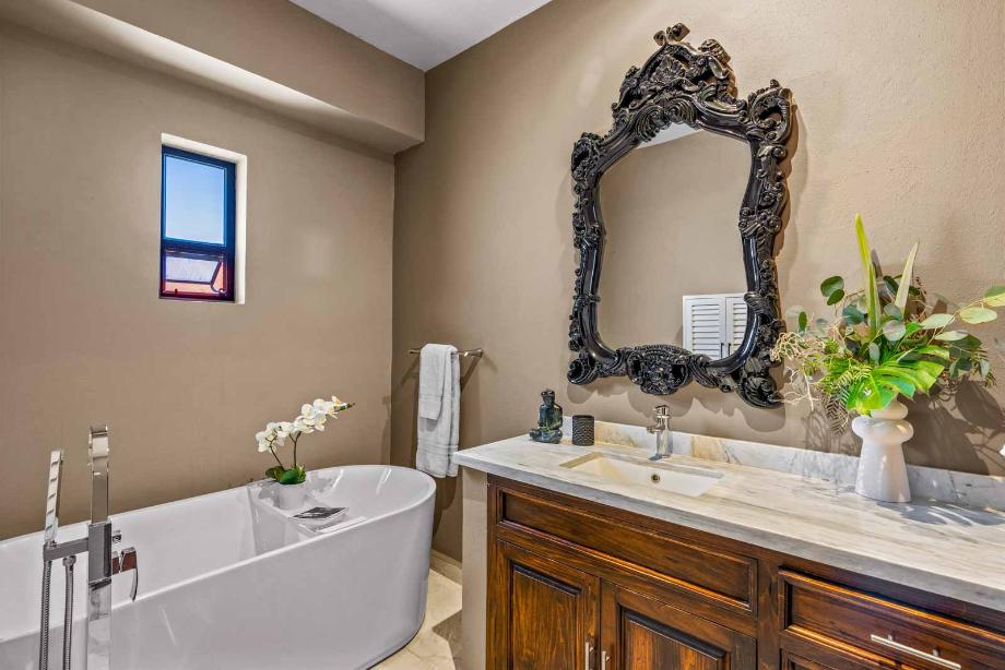 San Miguel de Allende, Guanajuato, 37774, Mexico, 3 Bedrooms Bedrooms, ,3 BathroomsBathrooms,Residential,For Sale,1918616