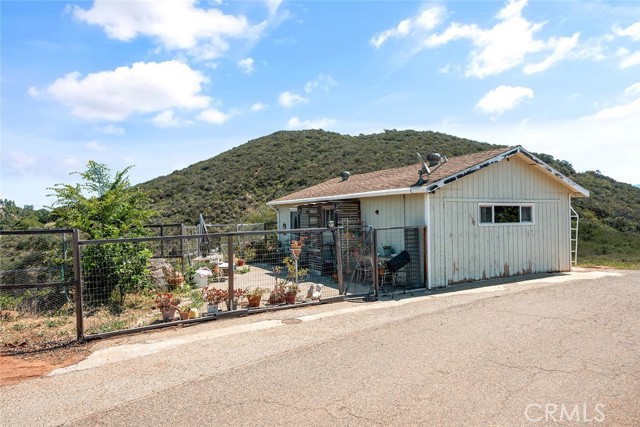 Fallbrook, California, 92028, United States, 2 Bedrooms Bedrooms, ,3 BathroomsBathrooms,Residential,For Sale,1979251