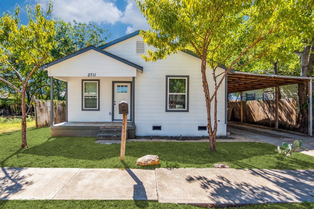 Springdale St, Dallas, TX 75210