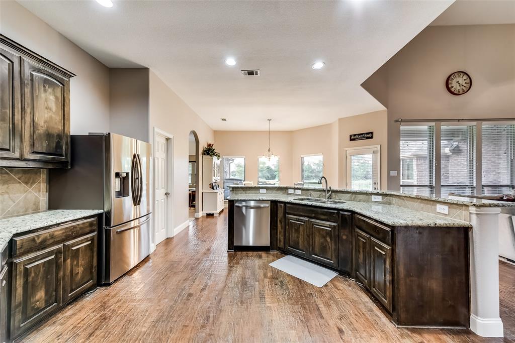 Mclendon Chisholm, Texas, 75032, United States, 5 Bedrooms Bedrooms, ,4 BathroomsBathrooms,Residential,For Sale,1900639