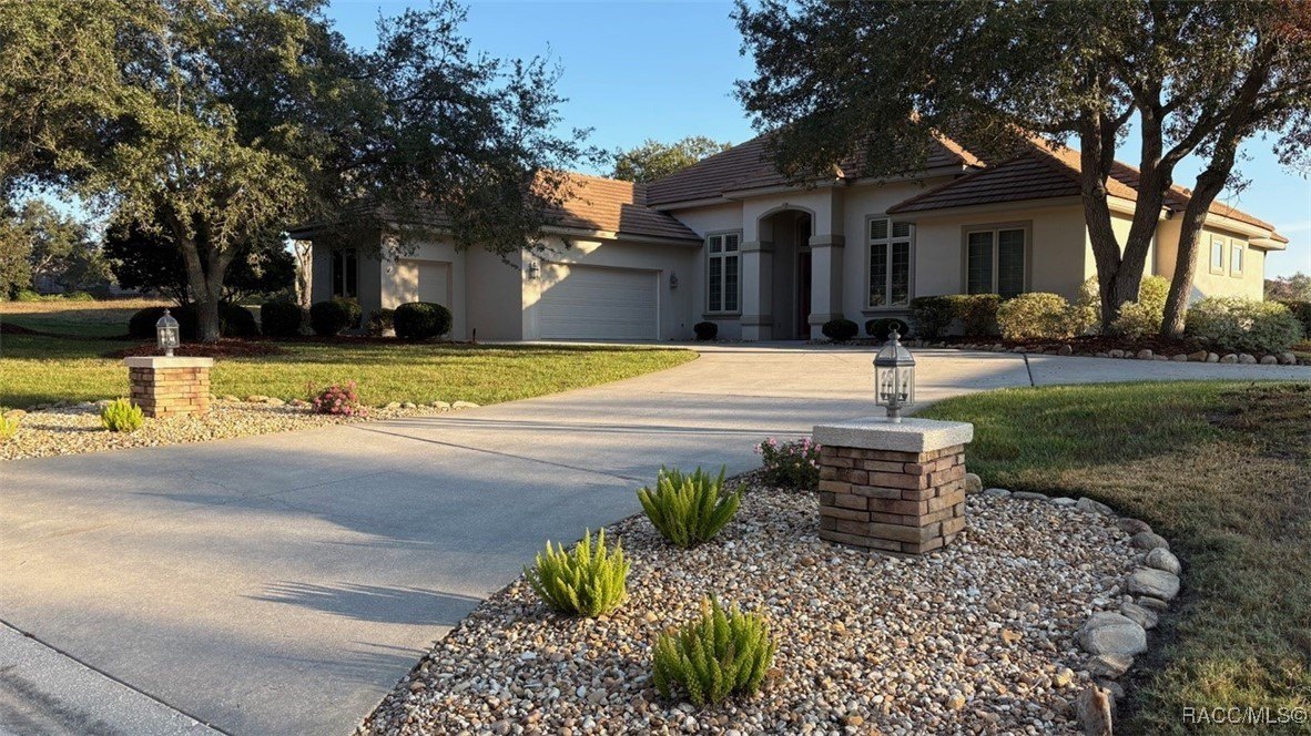 Lecanto, Florida, 34461, United States, 3 Bedrooms Bedrooms, ,3 BathroomsBathrooms,Residential,For Sale,1996751