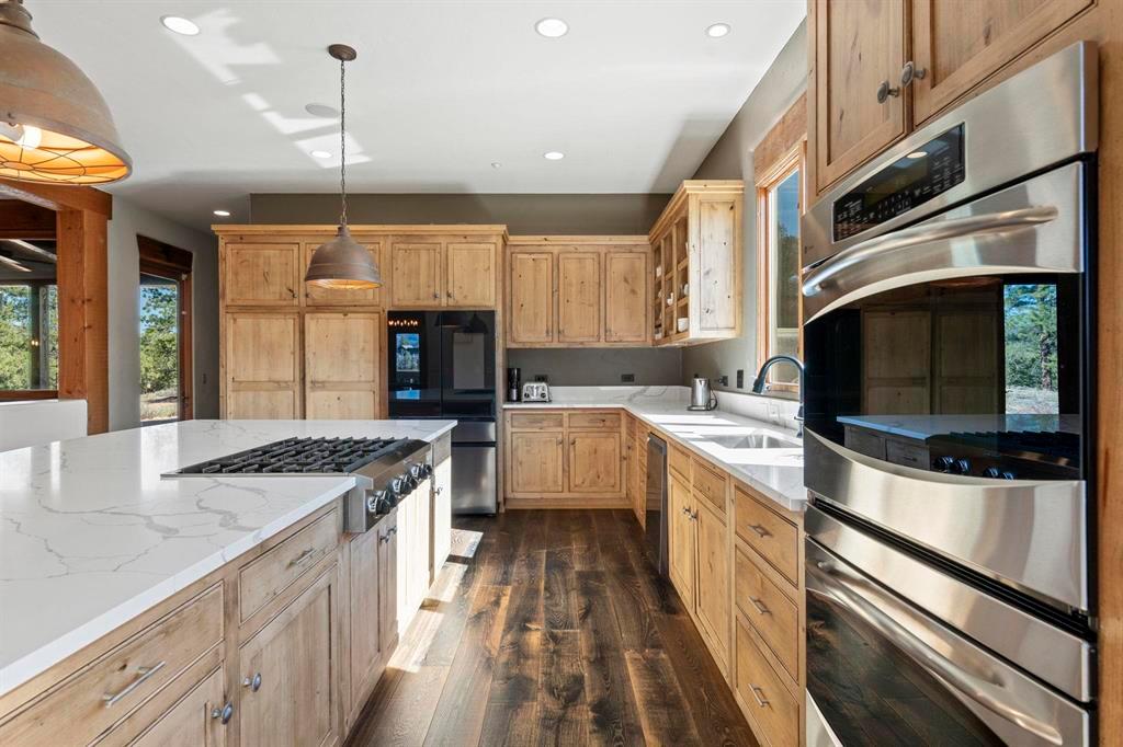 Hesperus, Colorado, 81326, United States, 4 Bedrooms Bedrooms, ,3 BathroomsBathrooms,Residential,For Sale,1793987