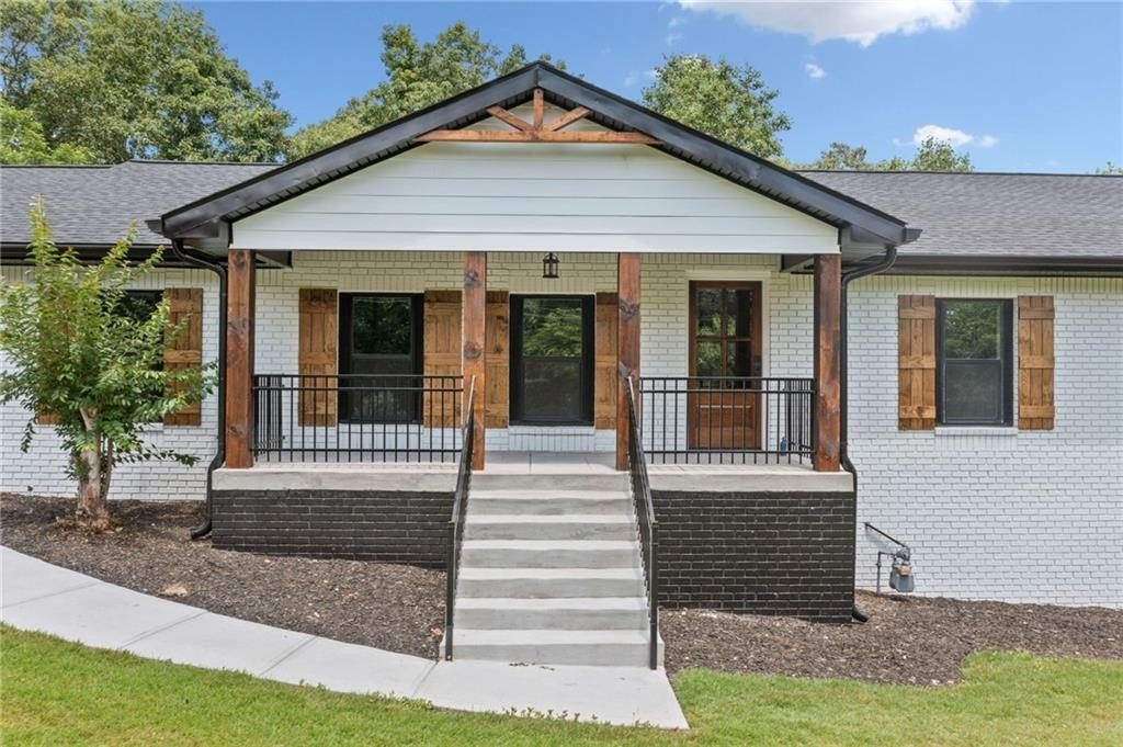 Ball Ground, Georgia, 30107, United States, 6 Bedrooms Bedrooms, ,4 BathroomsBathrooms,Residential,For Sale,1881477