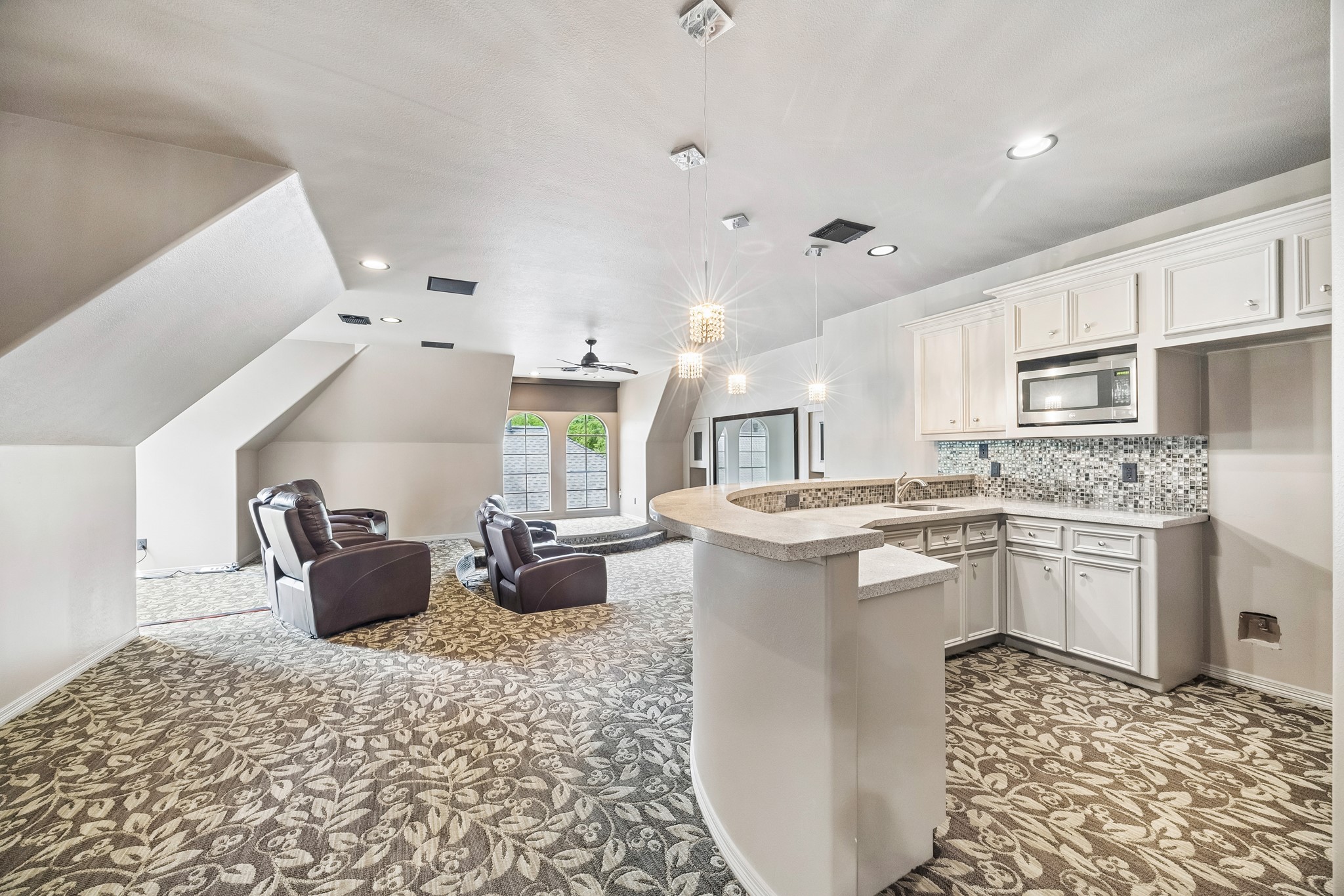  907 Enclave Lake Drive - 物件實景