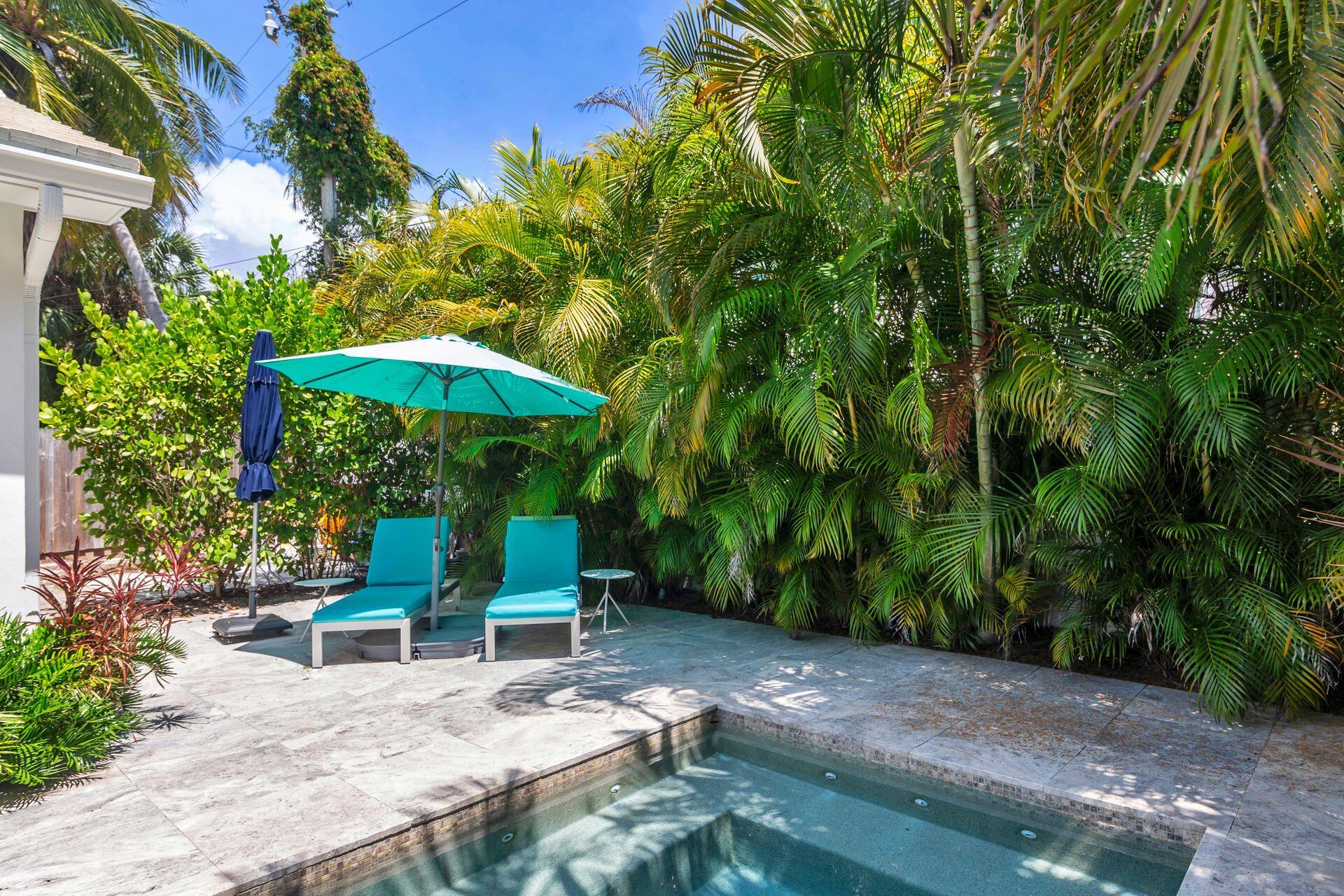 West Palm Beach, Florida, 33401, United States, 2 Bedrooms Bedrooms, ,3 BathroomsBathrooms,Residential,For Sale,2001645