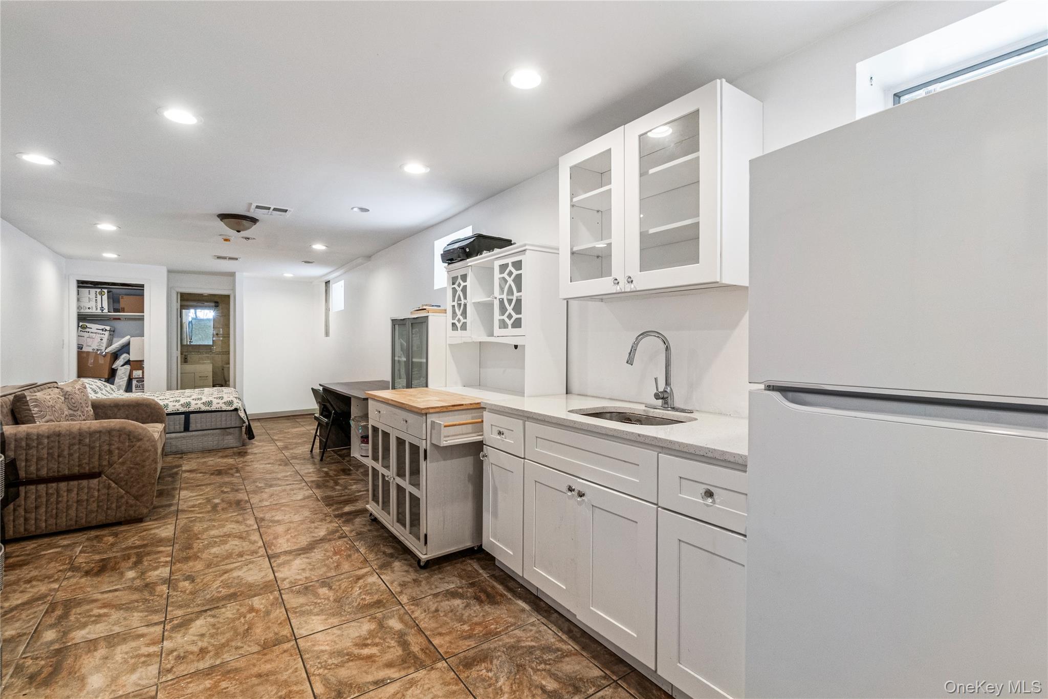  2049 E 71st Street, Brooklyn, NY, 11234 - 物件實景