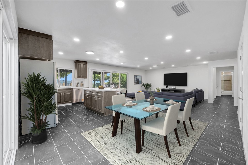Diamond Bar, California, 91765, United States, 3 Bedrooms Bedrooms, ,2 BathroomsBathrooms,Residential,For Sale,1885404