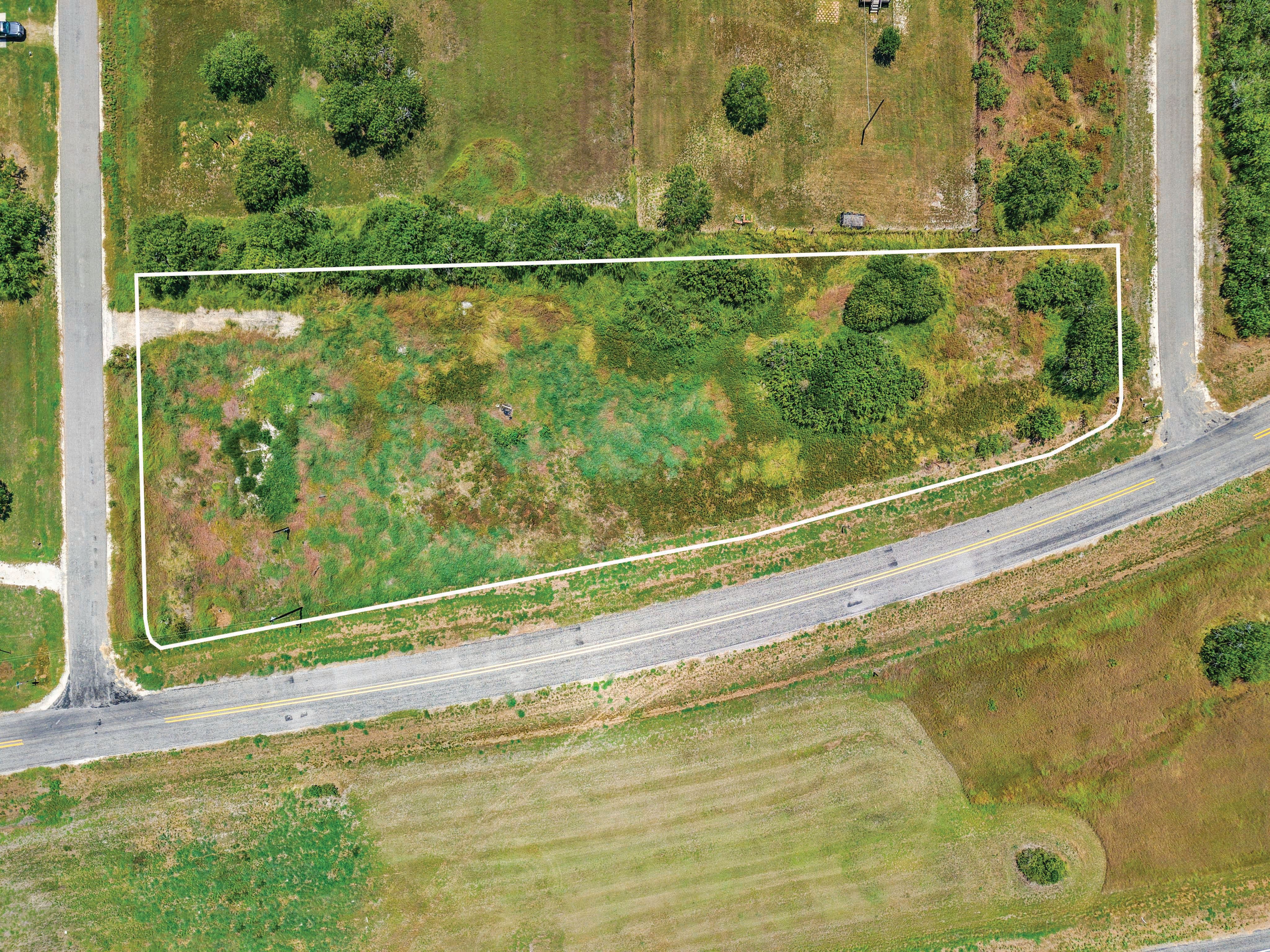  1+ Acre Homesite with Utilities - 物件實景