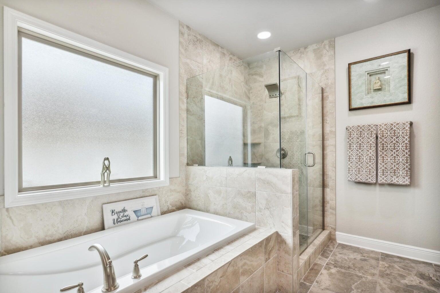 Crestview, Florida, 32539, United States, 4 Bedrooms Bedrooms, ,3 BathroomsBathrooms,Residential,For Sale,1903376