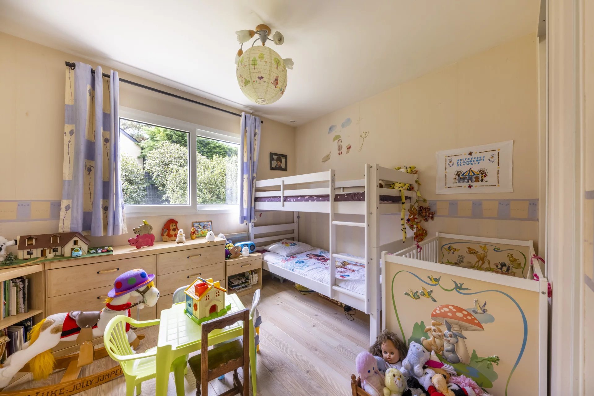 Sucé-sur-Erdre, Pays de la Loire, 44240, FR, 5 Bedrooms Bedrooms, ,6 BathroomsBathrooms,Residential,For Sale,1442849