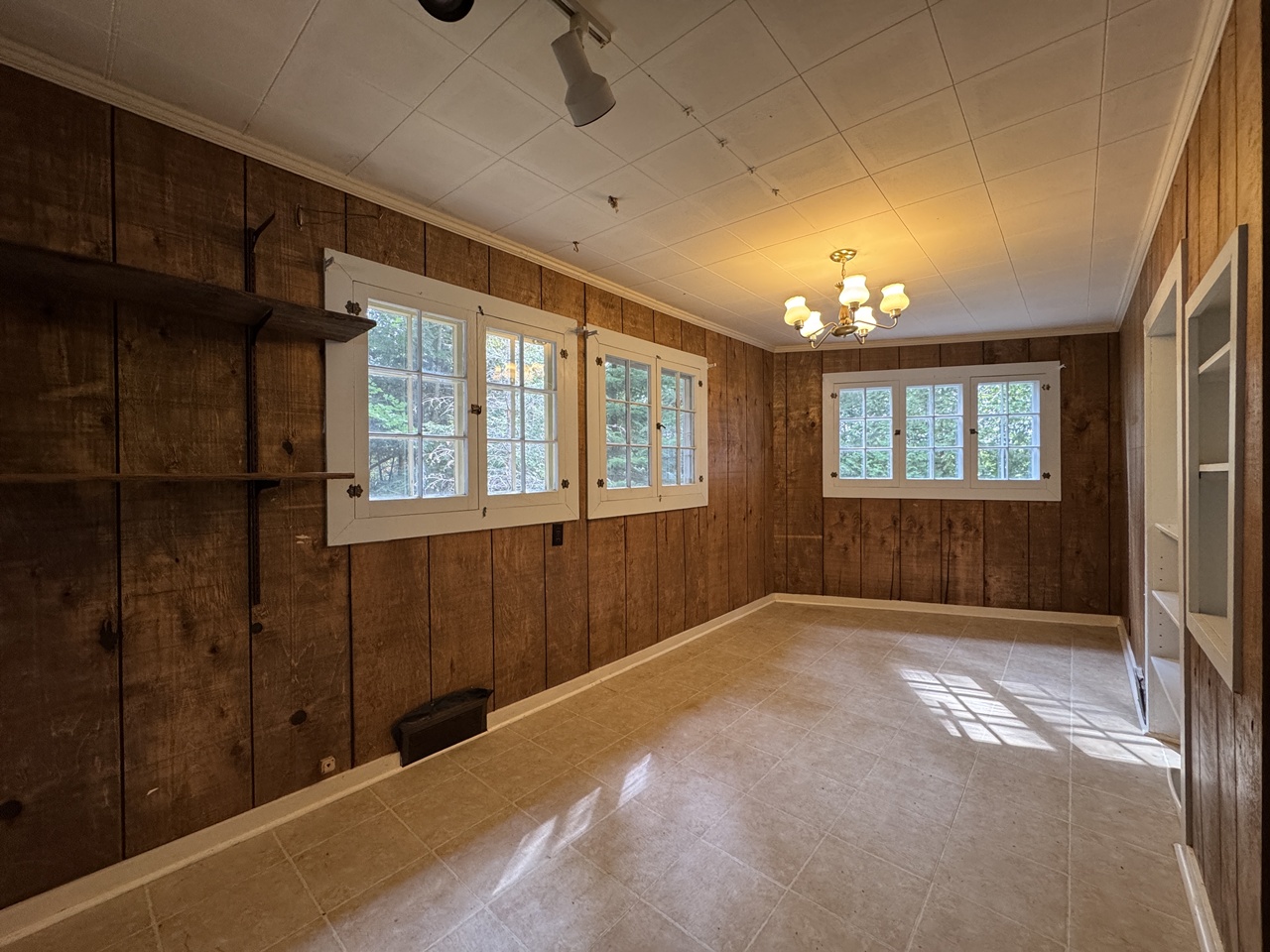 Mercer, Wisconsin, 54547, United States, 3 Bedrooms Bedrooms, ,1 BathroomBathrooms,Residential,For Sale,1974621