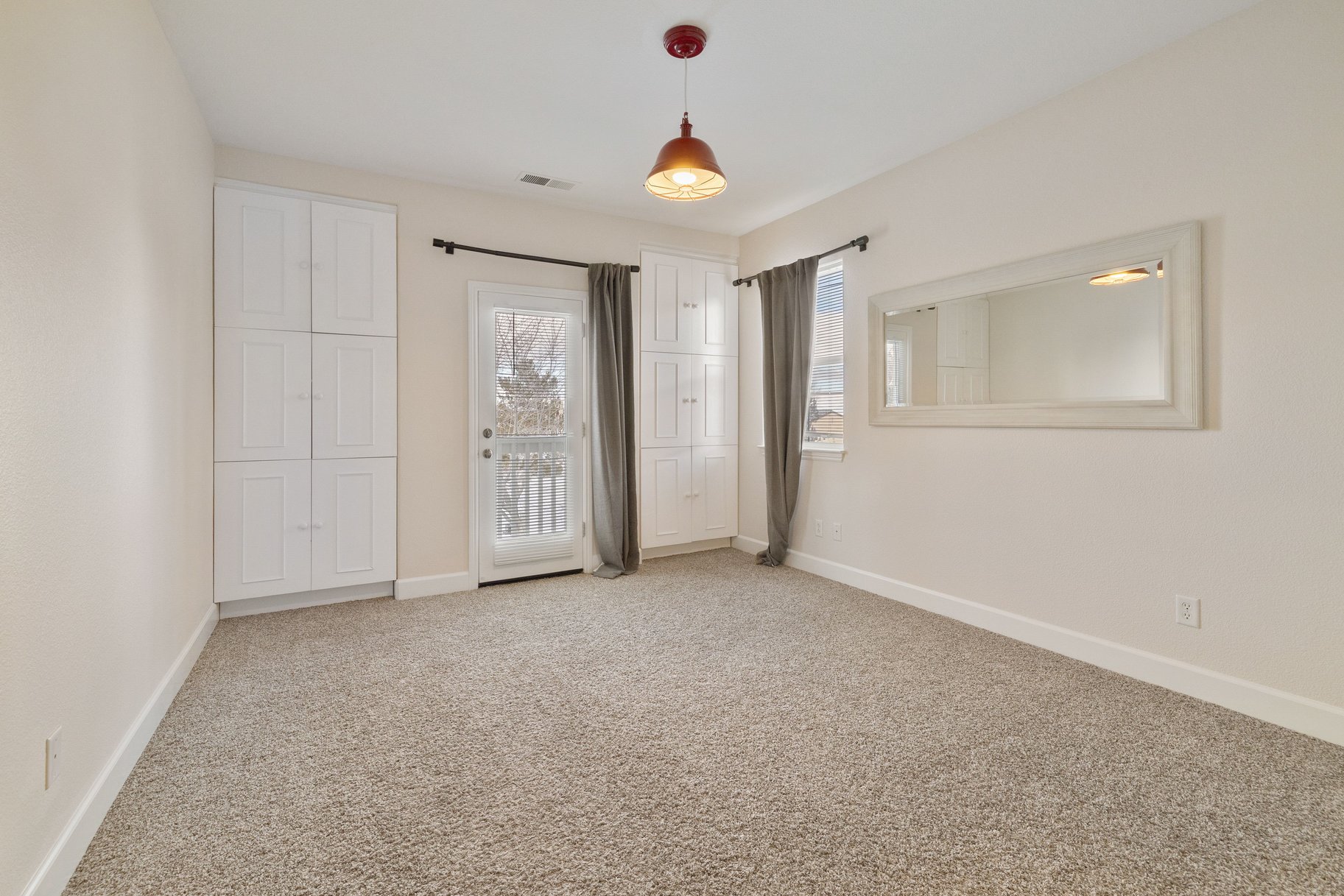  Spacious Retreat with Panoramic Views in a Premiere Gated Community - 物件實景