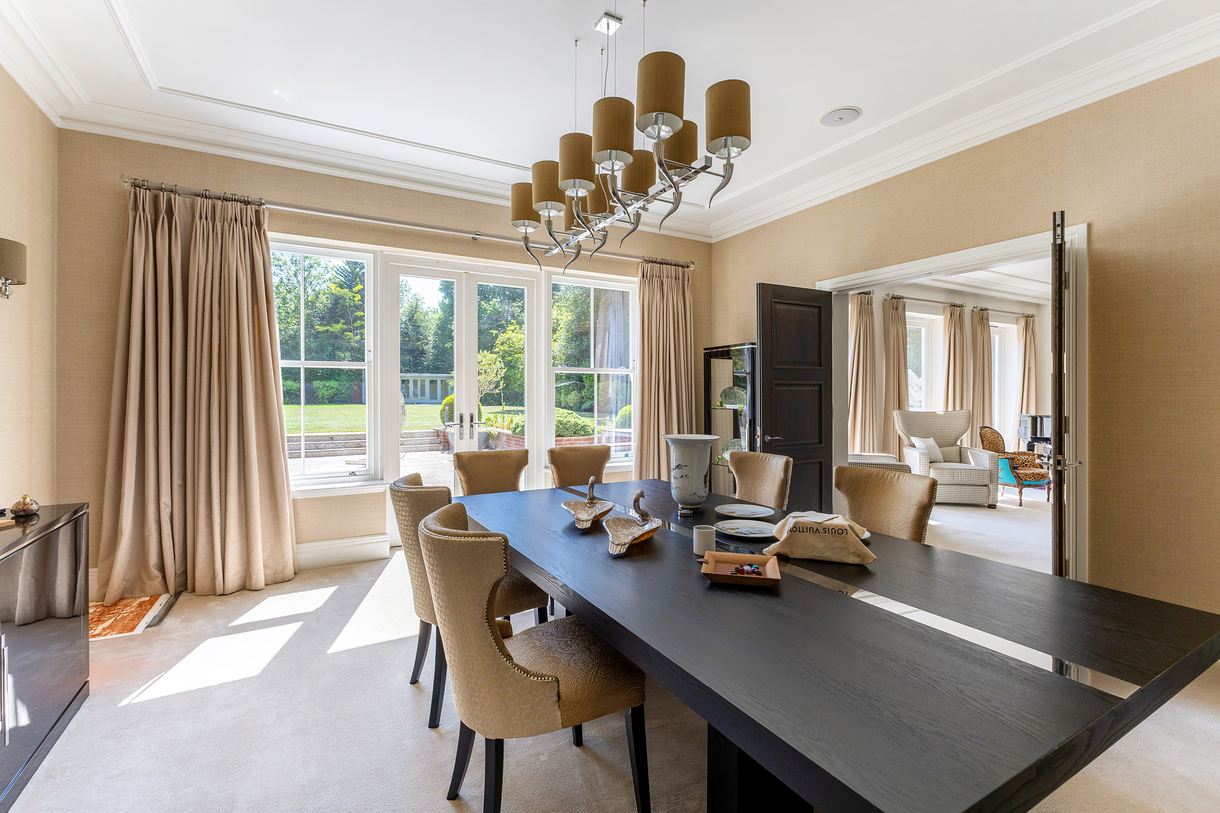  A Magnificent Contemporary Mansion in Ascot - 物件實景