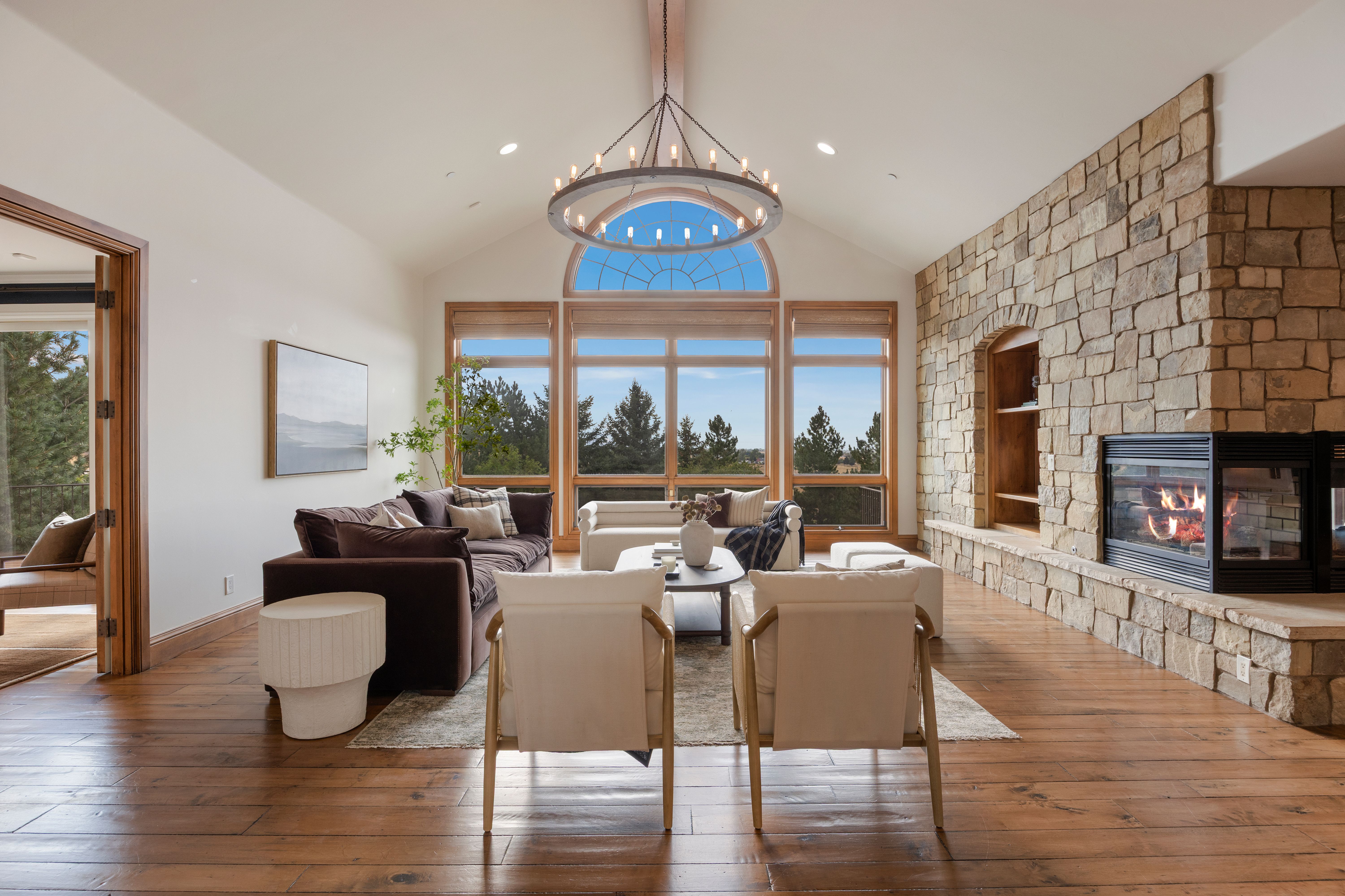  Legacy Estate Custom Residence In Highly Coveted McArthur Ranch - 物件實景