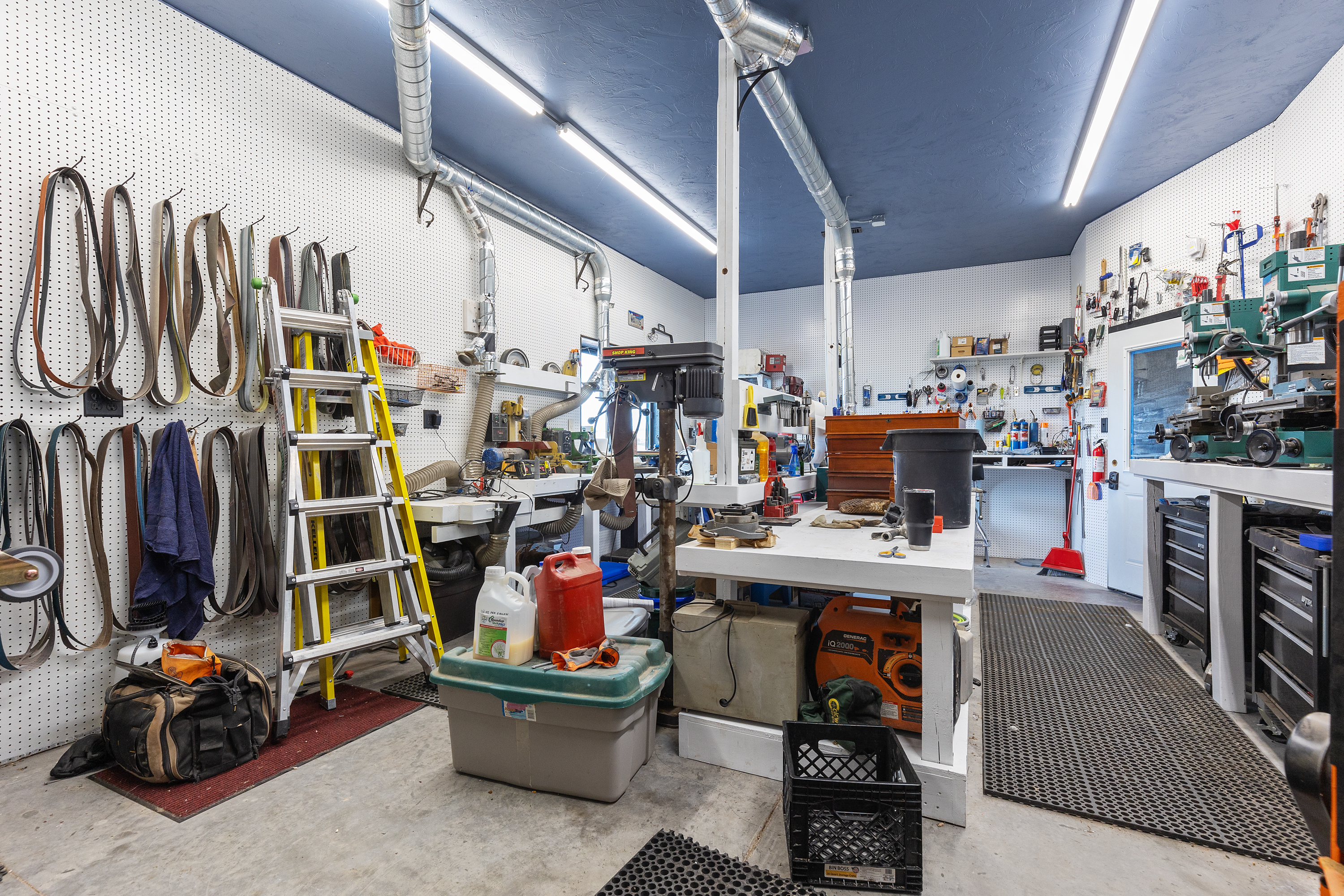 Hot Springs, South Dakota, 57747, United States, 6 Bedrooms Bedrooms, ,6 BathroomsBathrooms,Residential,For Sale,1978039