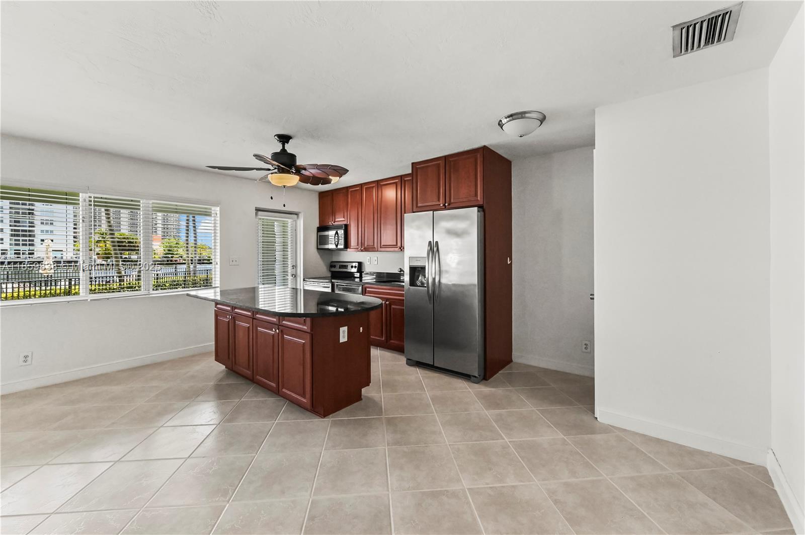 Fort Lauderdale, Florida, 33306, United States, 2 Bedrooms Bedrooms, ,2 BathroomsBathrooms,Residential,For Sale,1917523