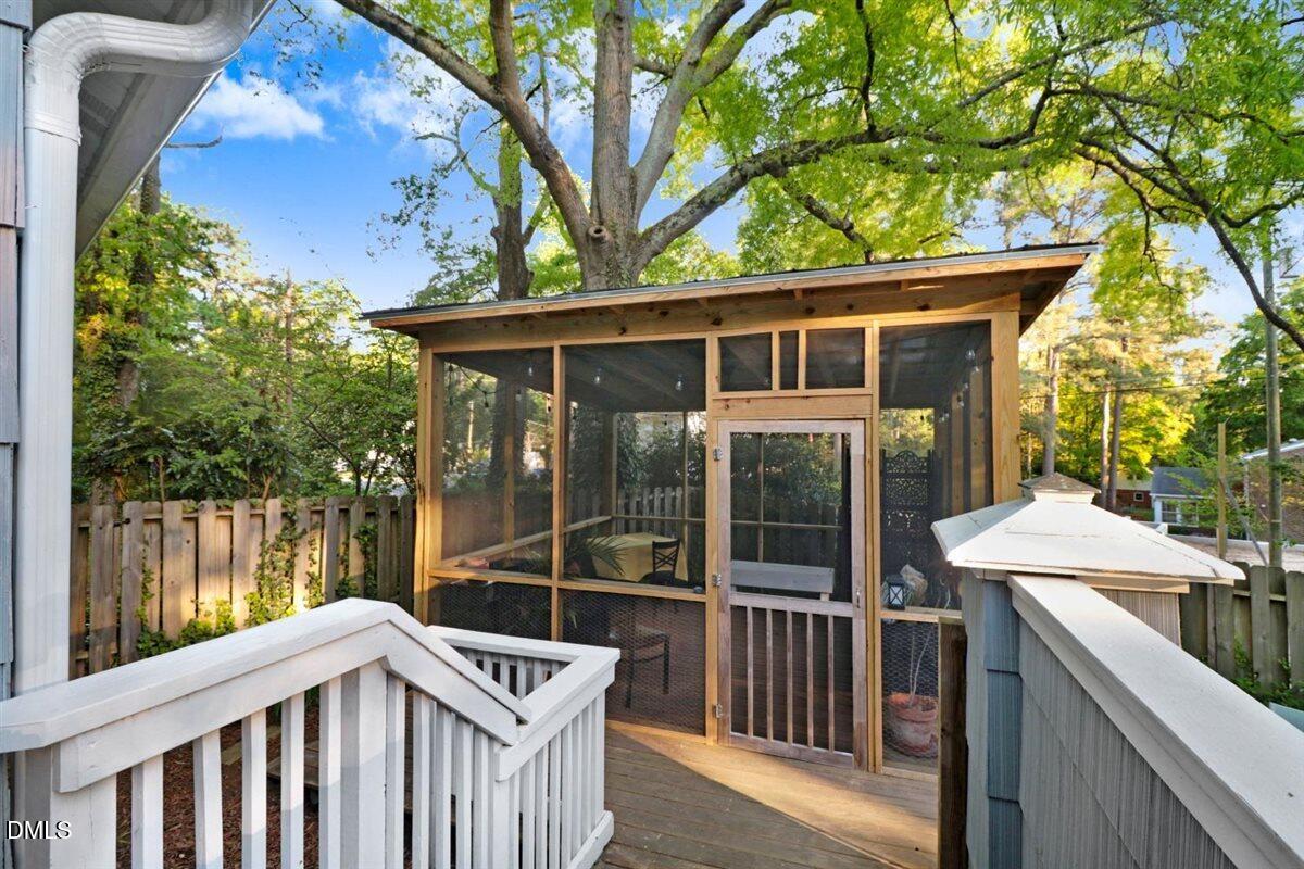 Durham, North Carolina, 27707, United States, 3 Bedrooms Bedrooms, ,2 BathroomsBathrooms,Residential,For Sale,1990361