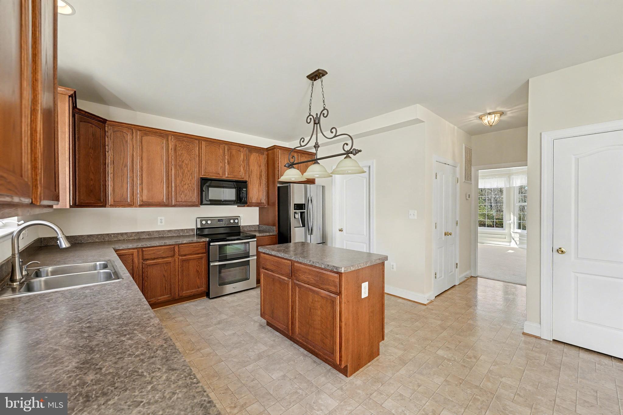 Fredericksburg, Virginia, 22408, United States, 4 Bedrooms Bedrooms, ,3 BathroomsBathrooms,Residential,For Sale,1994203