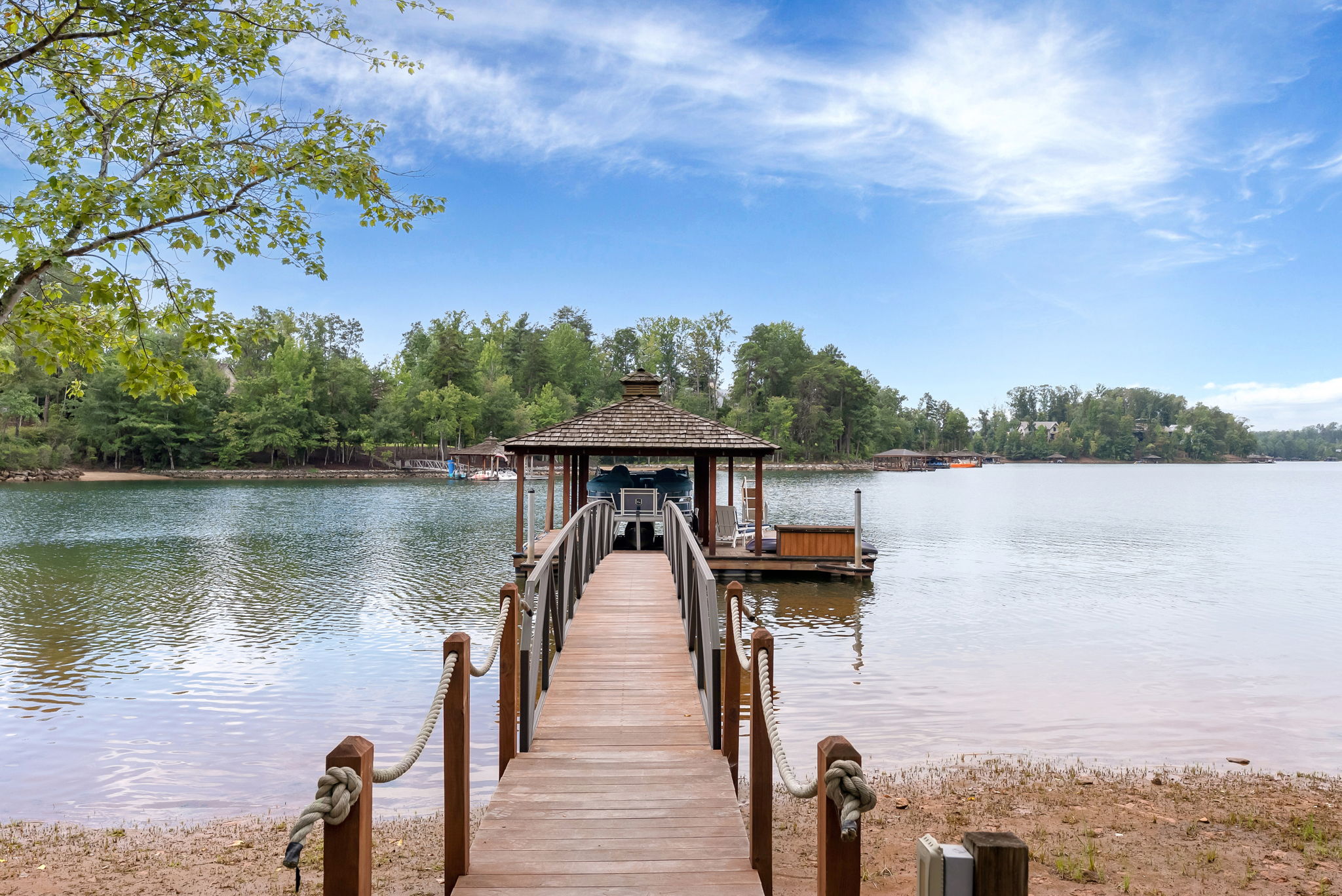  167 Village View Drive, Sunset, SC 29685 - 物件實景