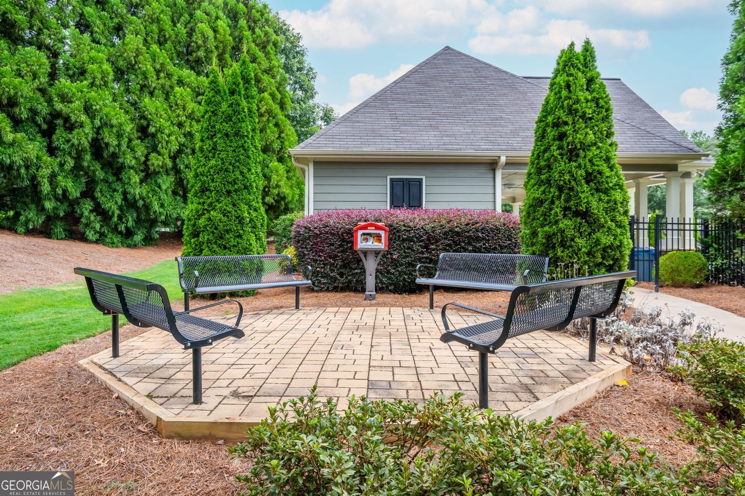 Cumming, Georgia, 30041, United States, 5 Bedrooms Bedrooms, ,3 BathroomsBathrooms,Residential,For Sale,1920285