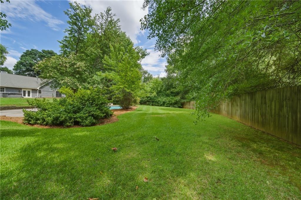 Roswell, Georgia, 30076, United States, 4 Bedrooms Bedrooms, ,3 BathroomsBathrooms,Residential,For Sale,2049337