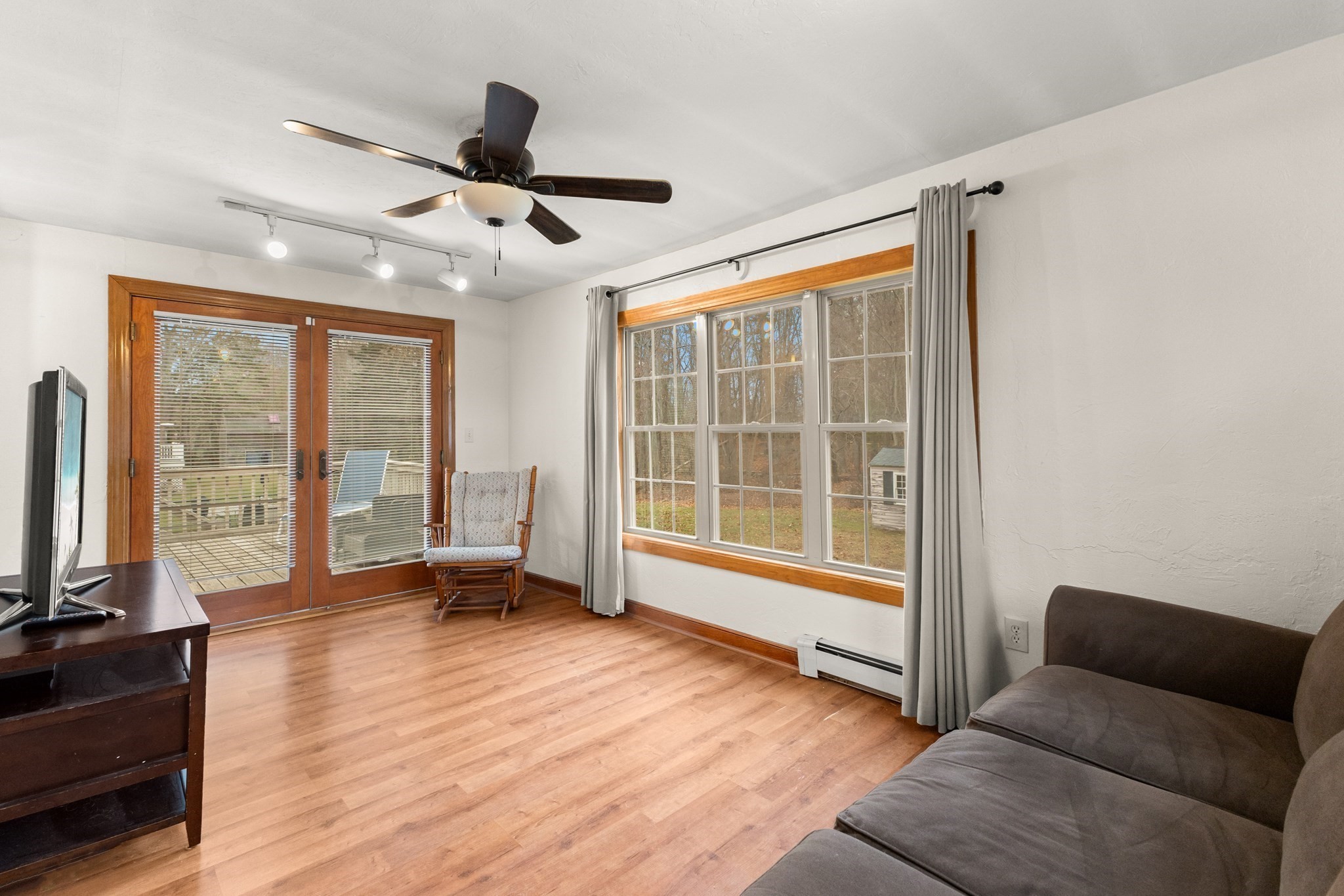 Hanover, Massachusetts, 02339, United States, 3 Bedrooms Bedrooms, ,2 BathroomsBathrooms,Residential,For Sale,2001191