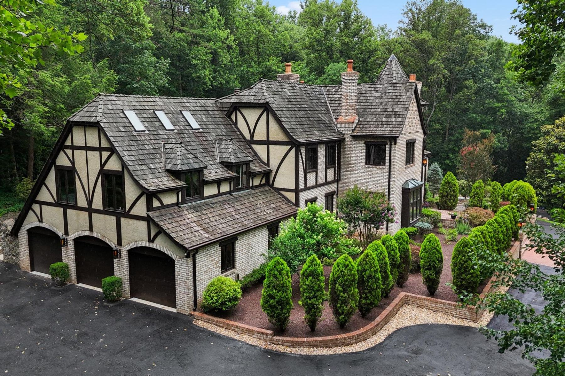  10217 Cedar Pond Drive, Vienna, VA, 22182 - 物件實景