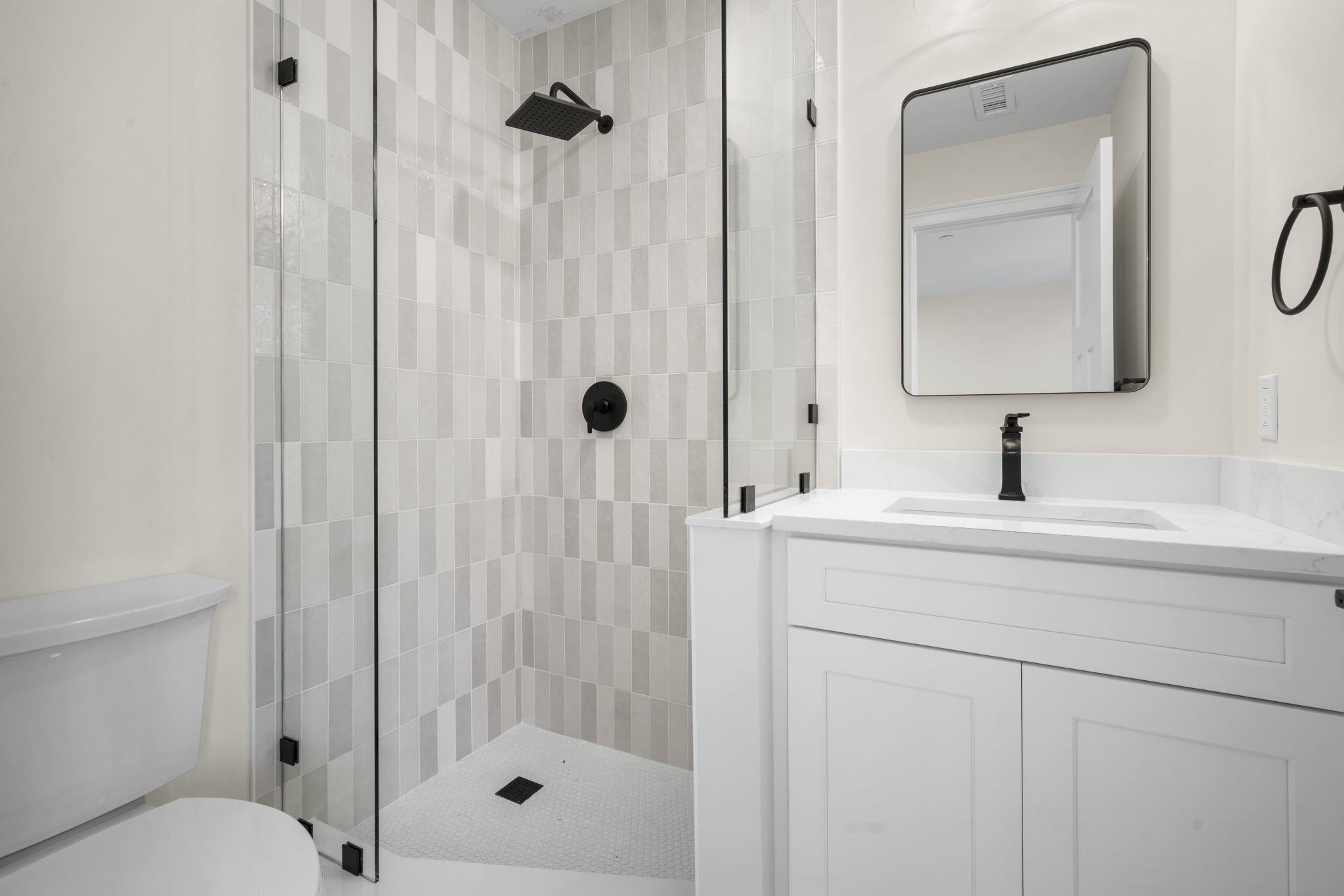 Londonderry, New Hampshire, 03053, United States, 2 Bedrooms Bedrooms, ,2 BathroomsBathrooms,Residential,For Sale,1962750