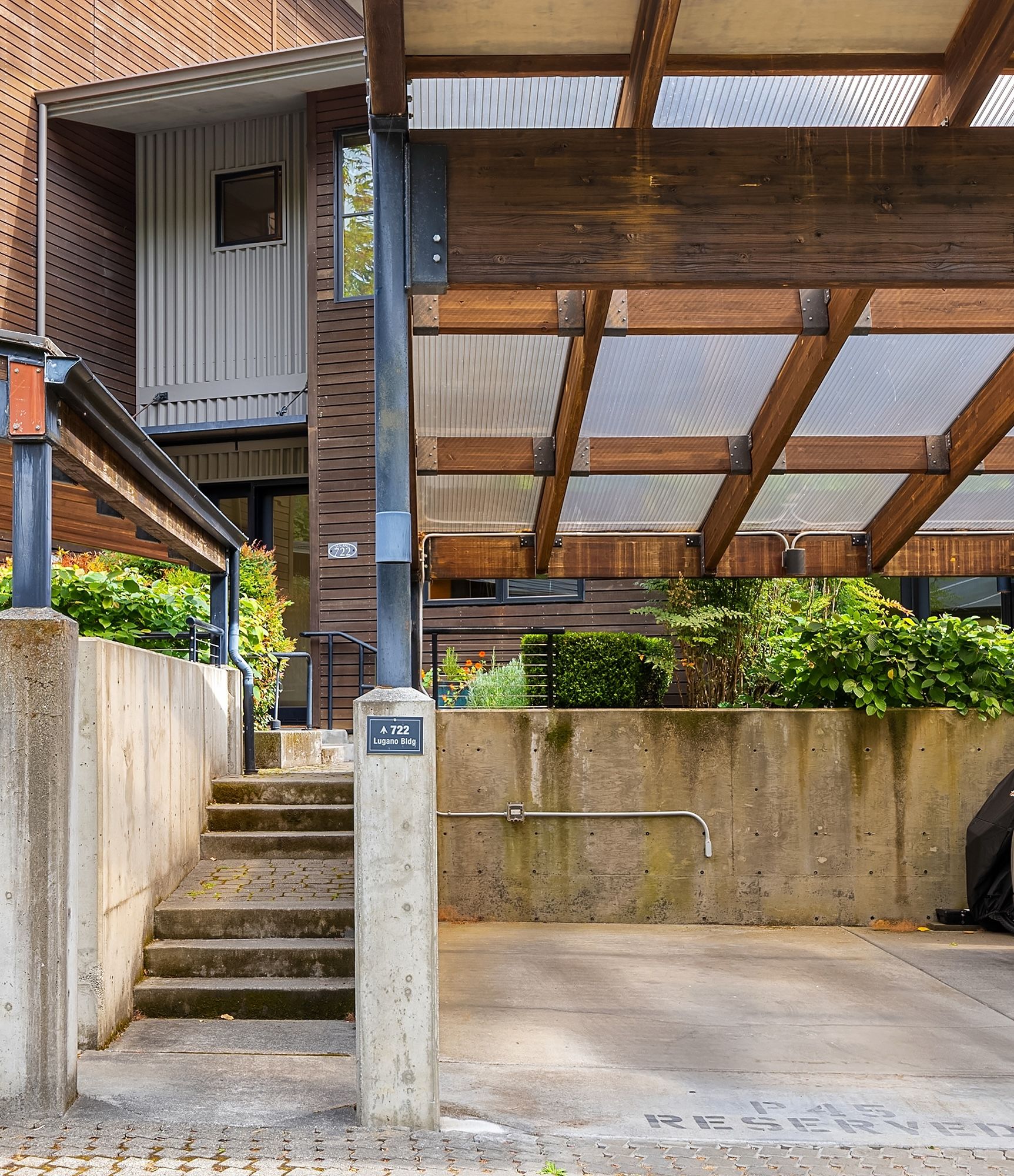  722 NE Vineyard Lane Unit #L102, Bainbridge Island, WA 98110 - 物件實景