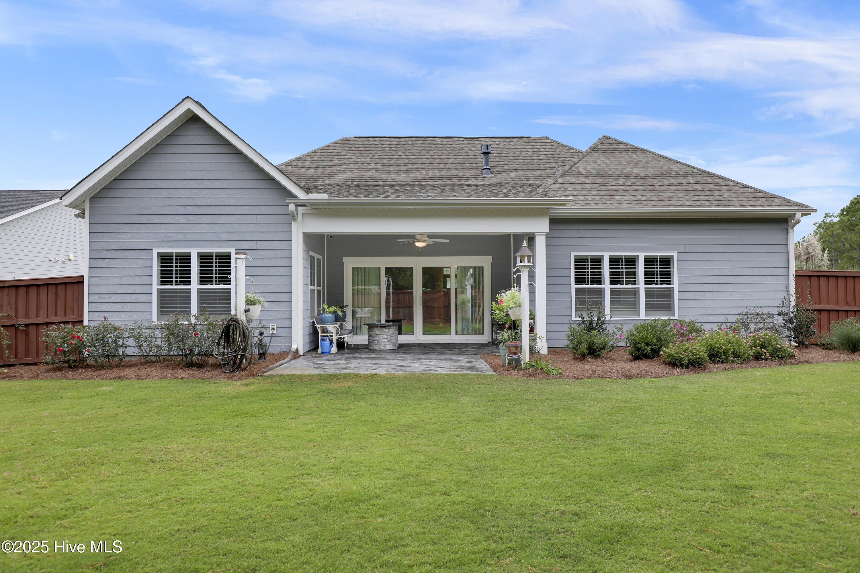 Hampstead, North Carolina, 28443, United States, 3 Bedrooms Bedrooms, ,3 BathroomsBathrooms,Residential,For Sale,1968029